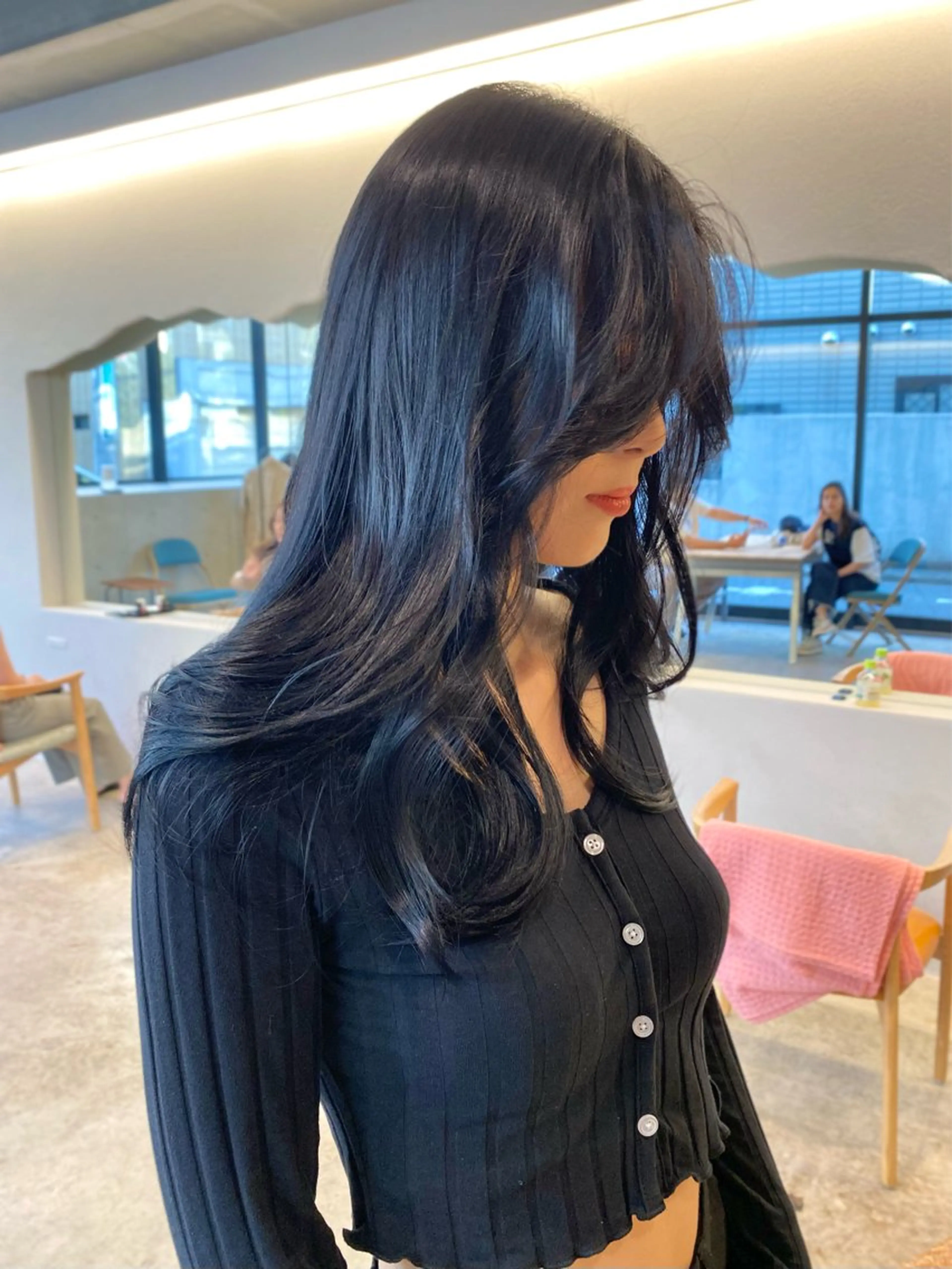 セミロング カラー 黒髪 髪質改善 韓国風ヘア レイヤーカット カット ヘアカラー トリートメント レイヤー/柔色 /saKiのヘアスタイル