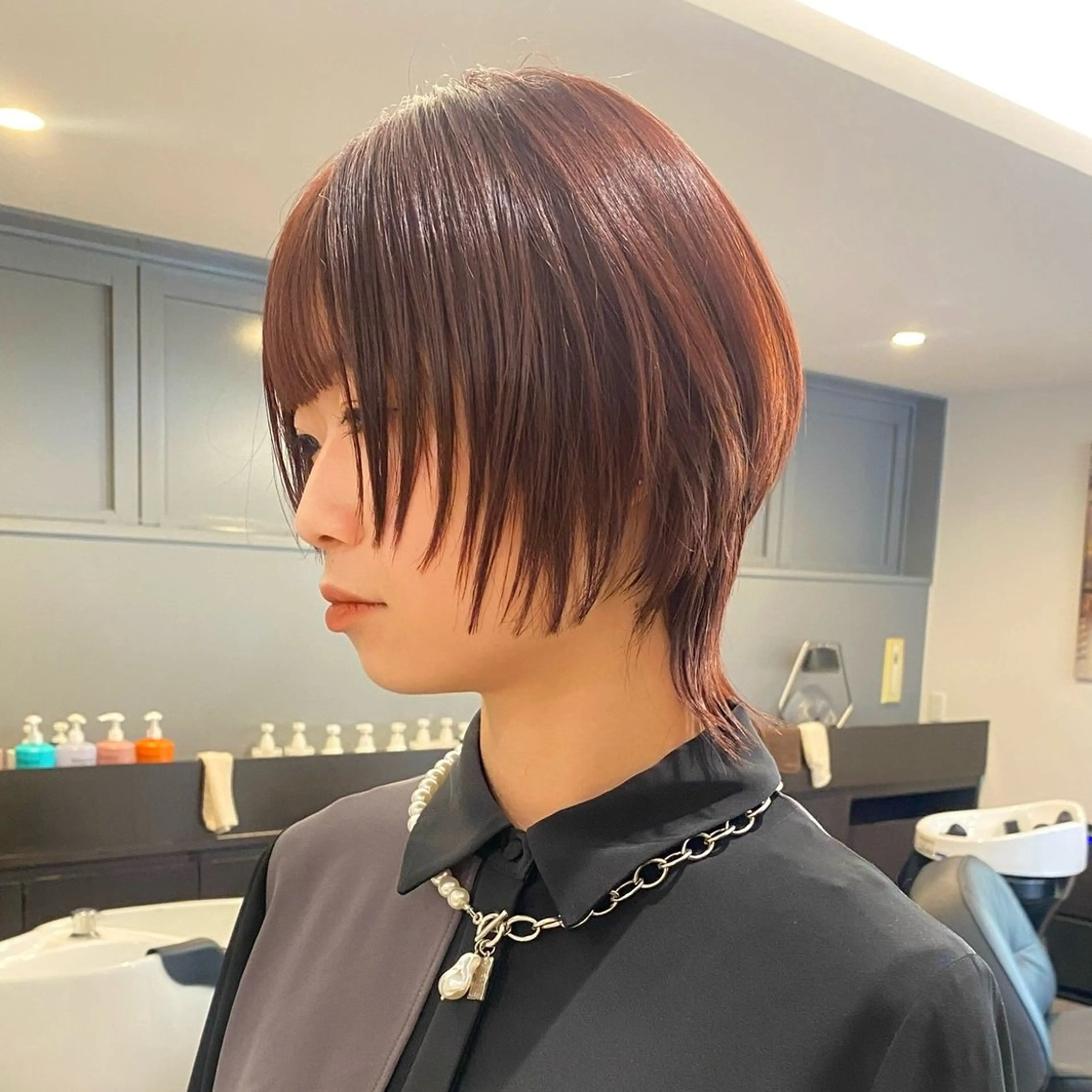 ショート ショートヘア ウルフカット カット ユナ🎀レイヤー /韓国/ハイトーンのヘアスタイル