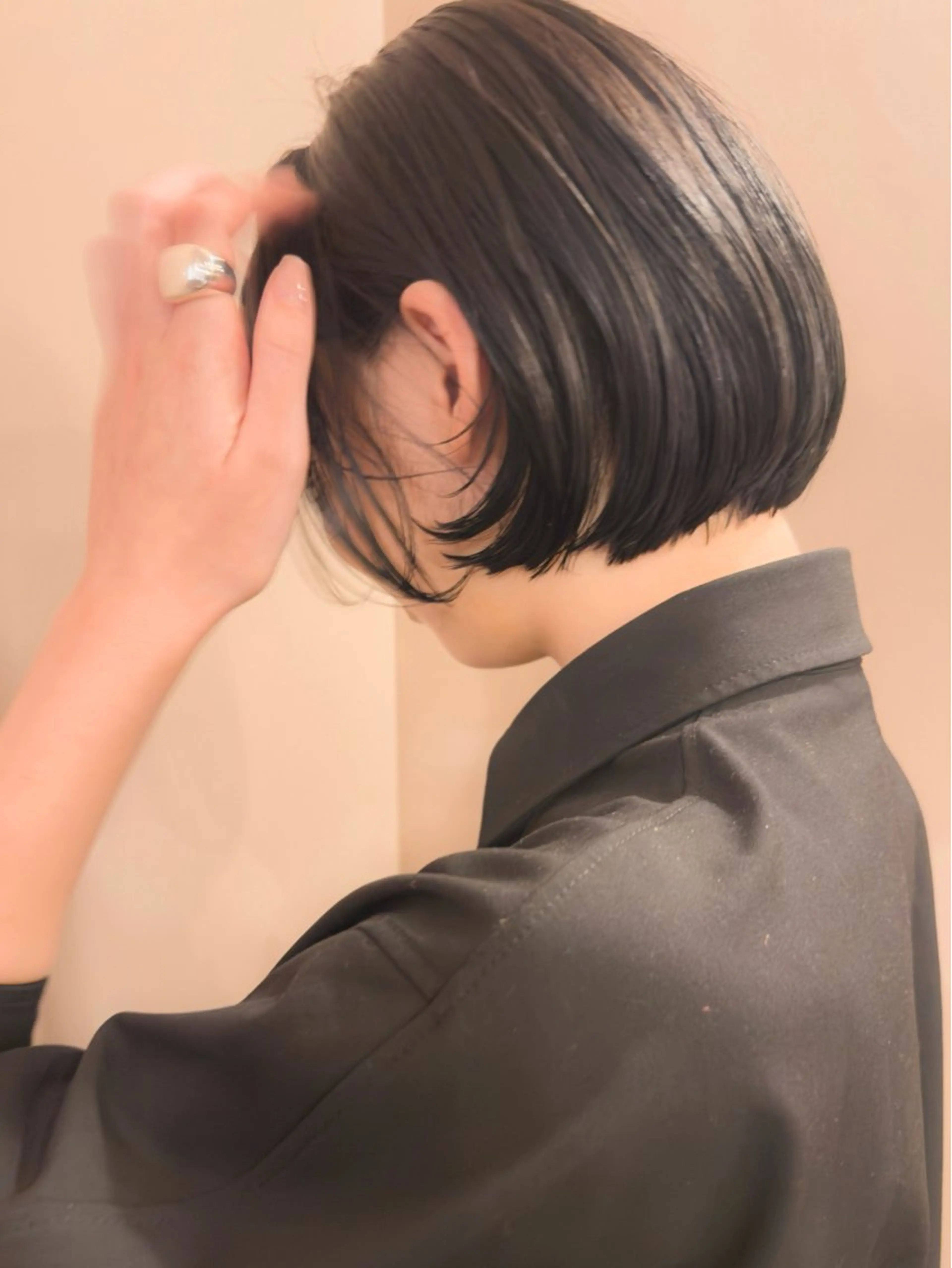 ショート カラー カット ヘアカラー トリートメント ヘッドスパ 艶髪ブリーチ 永井竜也のヘアスタイル