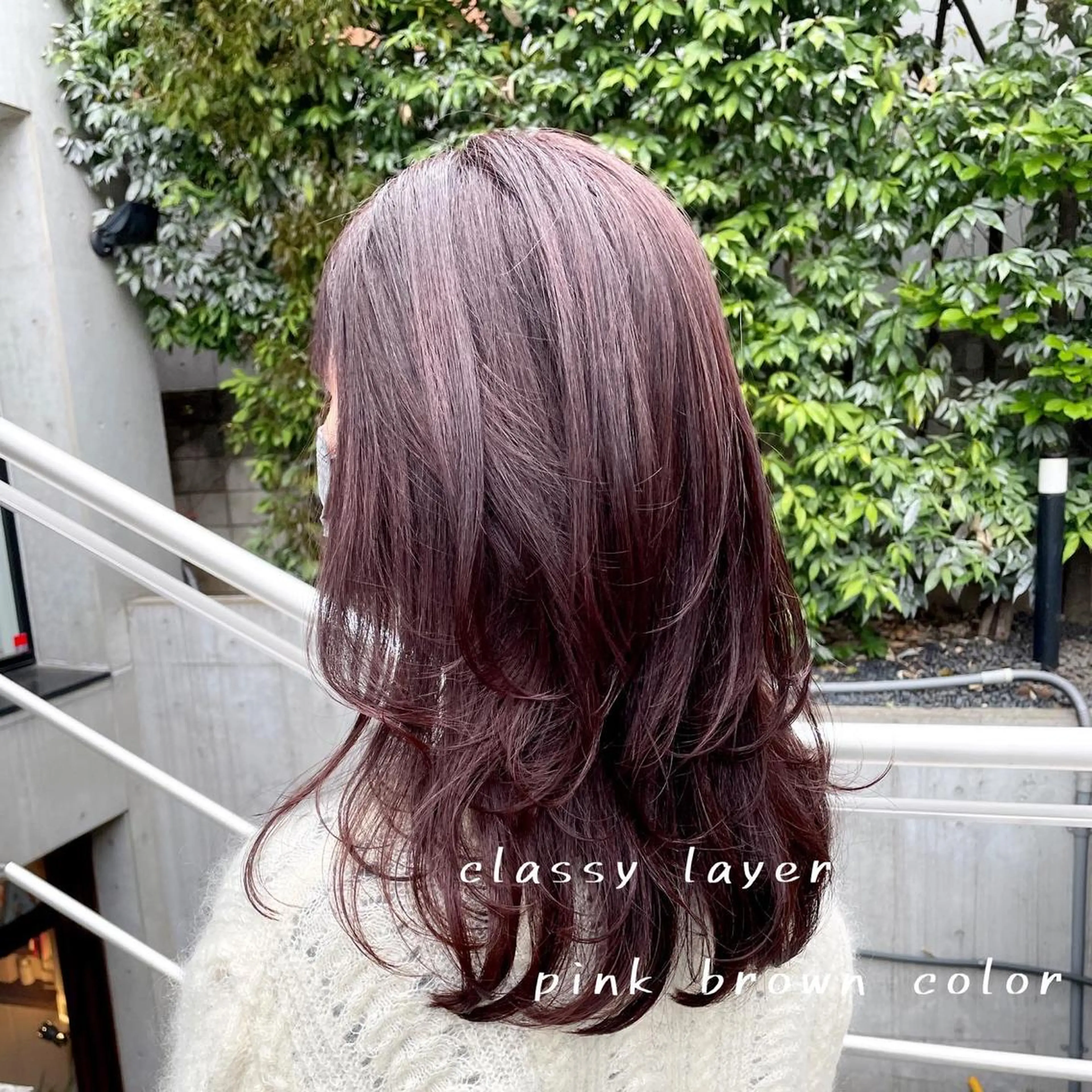 セミロング 人気のレイヤーカット TAROのヘアスタイル