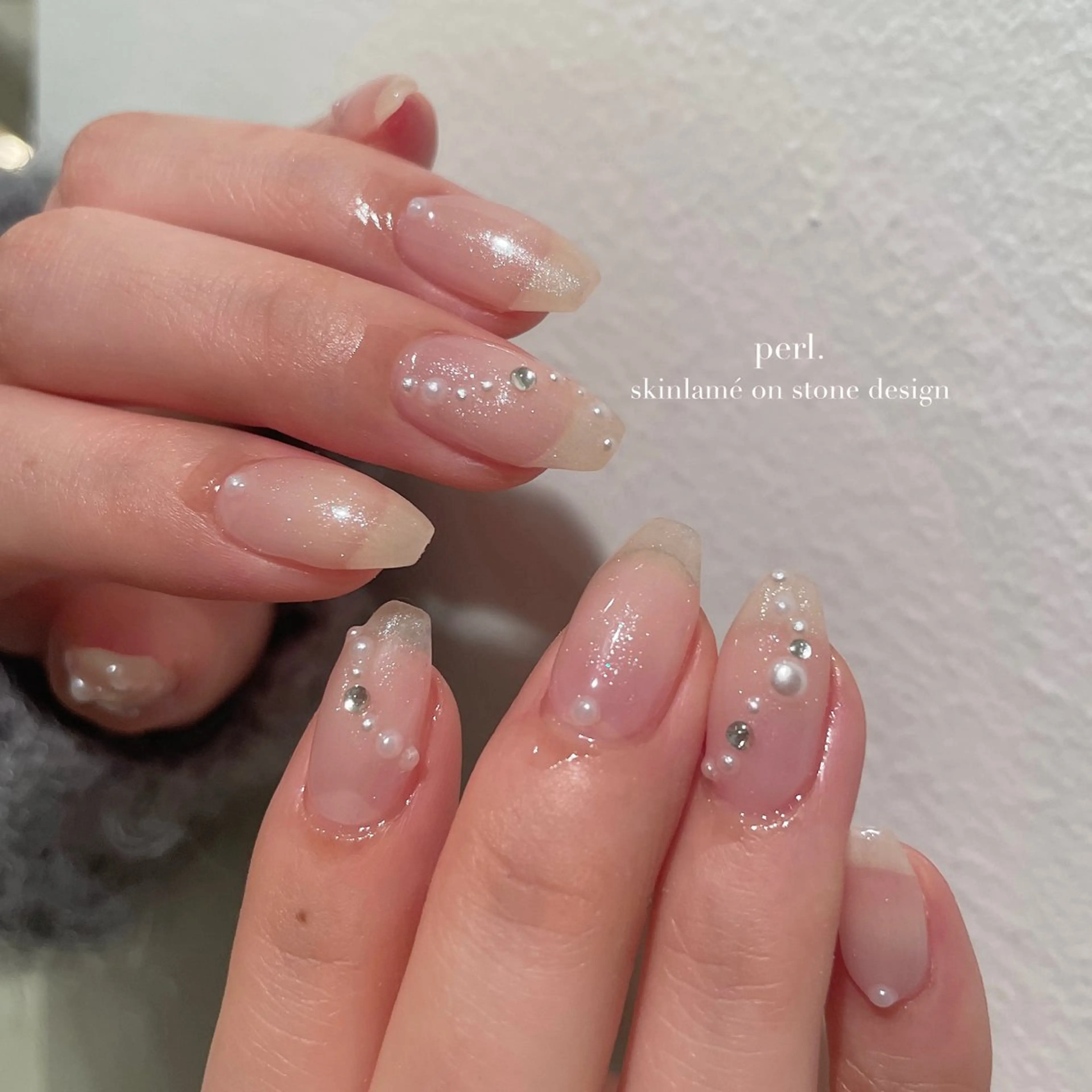 ネイル essence所属・pétit maakoのネイルデザイン