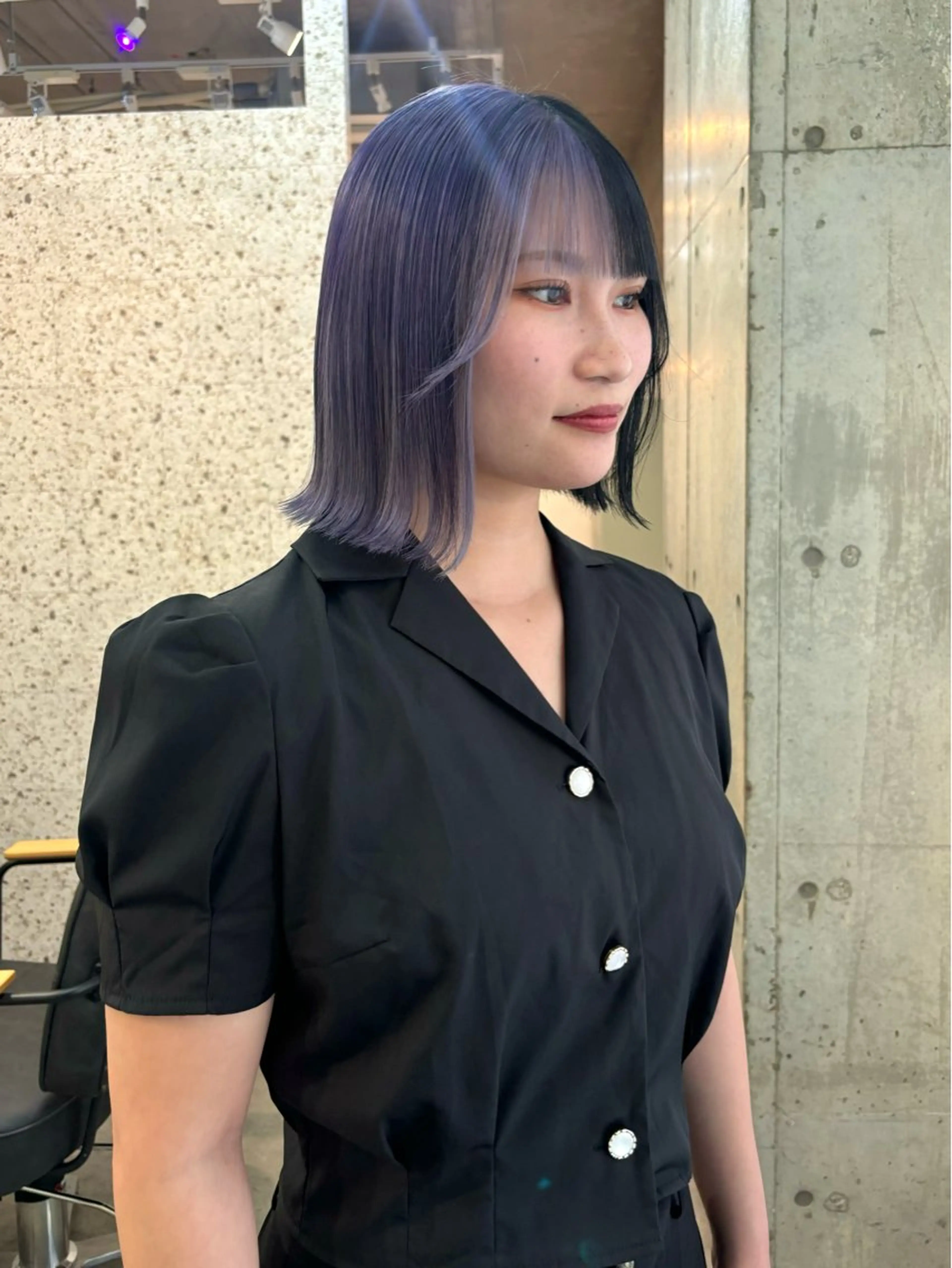 ミディアム カラー 黒髪 ラベンダーカラー ヘアカラー lani hair salon所属・SHOTO ハイトー ン/デザインカラーのヘアスタイル