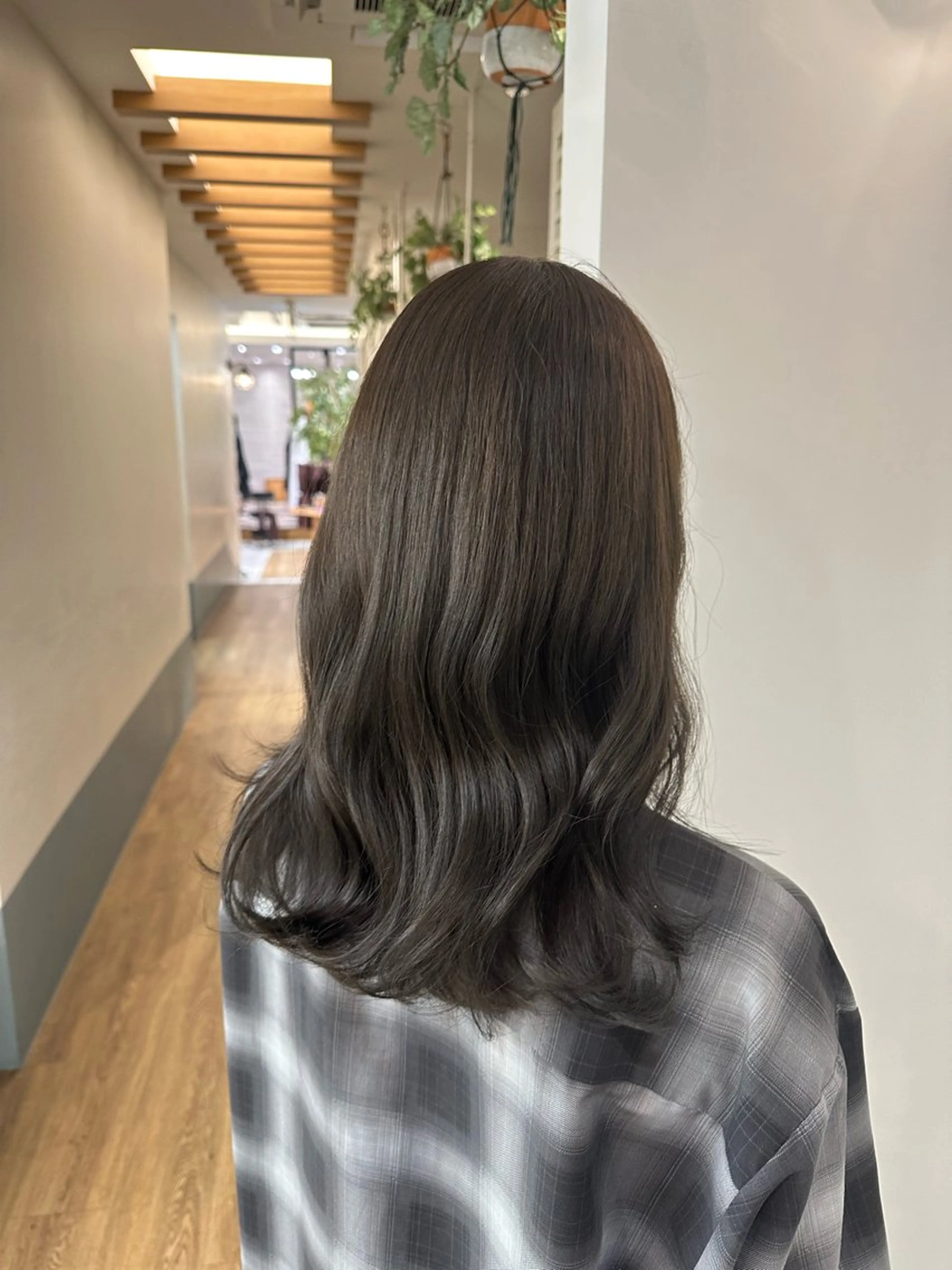 ロング カラー ヘアカラー トリートメント ヘッドスパ 安丸 結夏のヘアスタイル