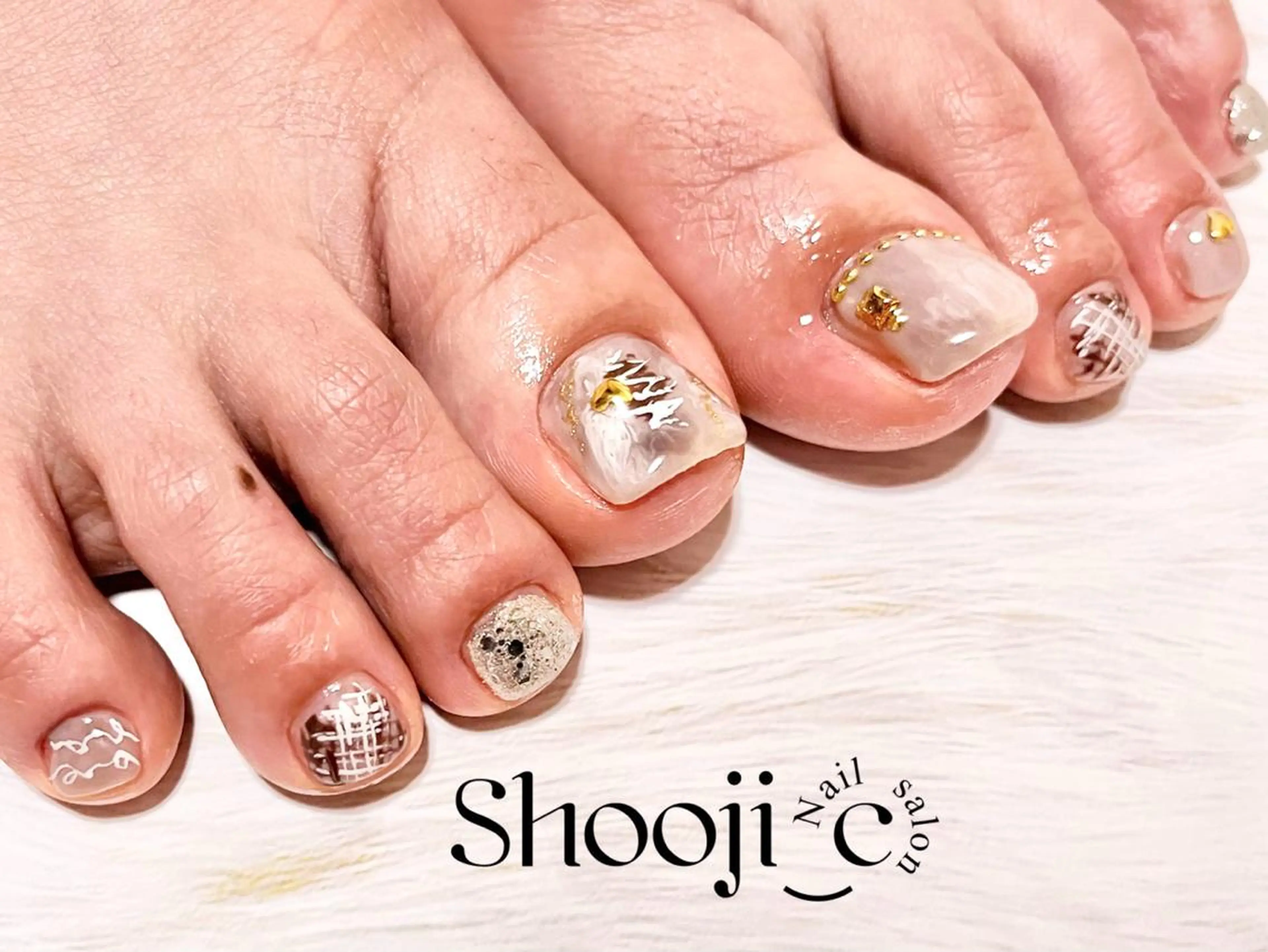 ネイル アートネイル 長さ出し フットネイル ジェルネイル 持ち込み Shooji_c Nail salon所属・Shooji_c Nail salonのネイルデザイン