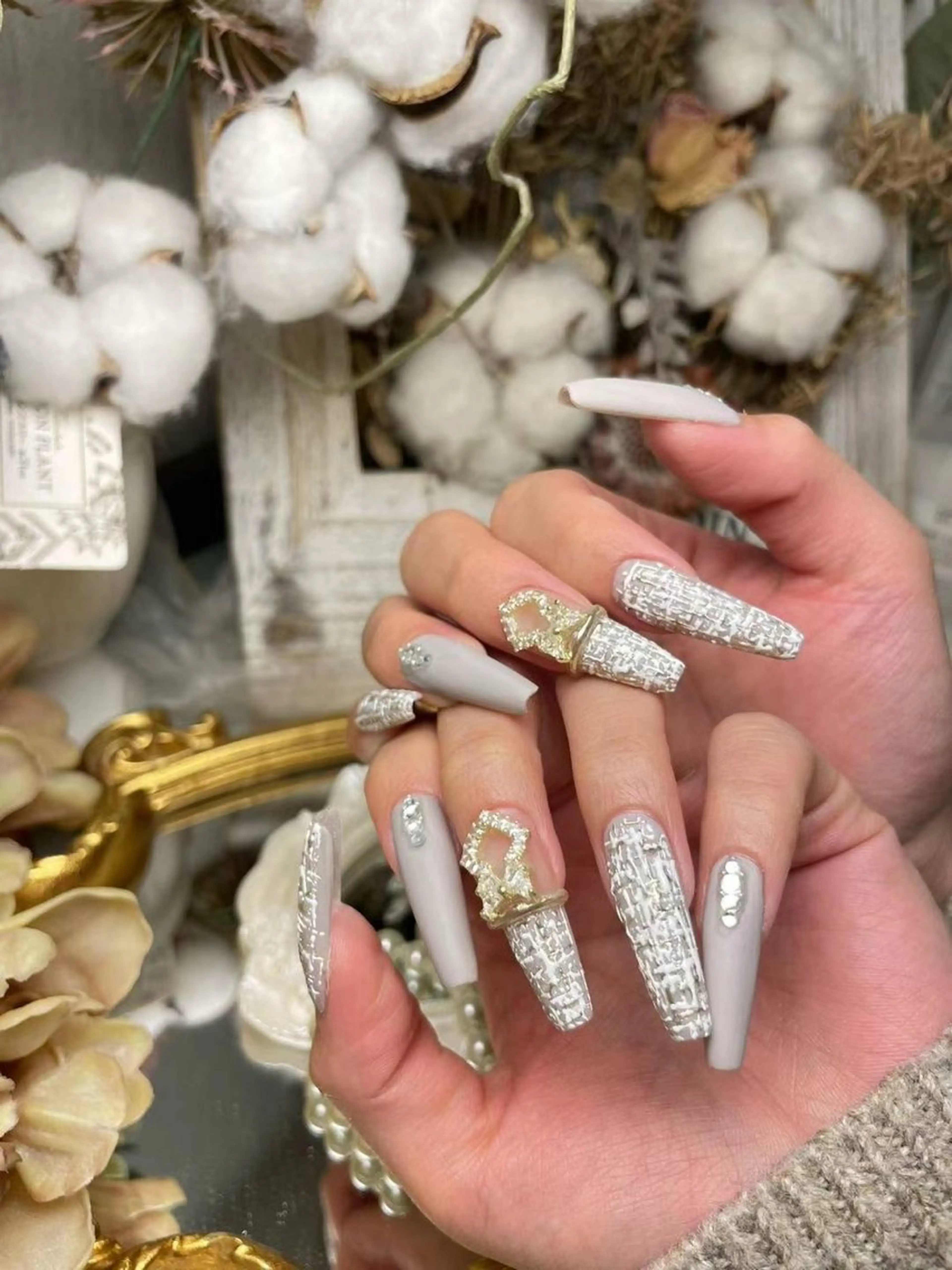 ネイル アートネイル フラワーネイル フットネイル ジェルネイル キラキラネイル Babarla nailのネイルデザイン