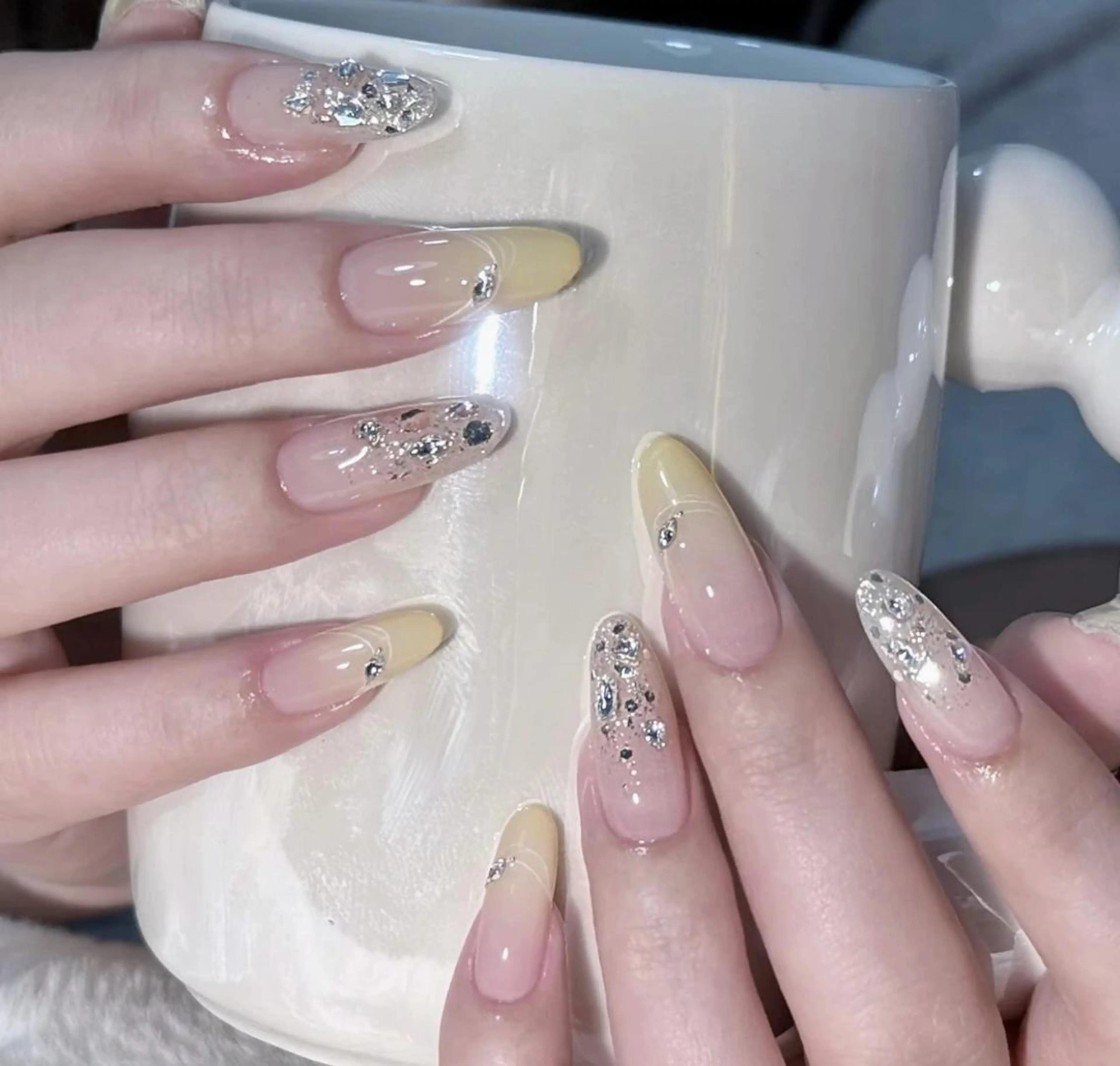 ネイル ハンドネイル 🍑 momo_nailのネイルデザイン