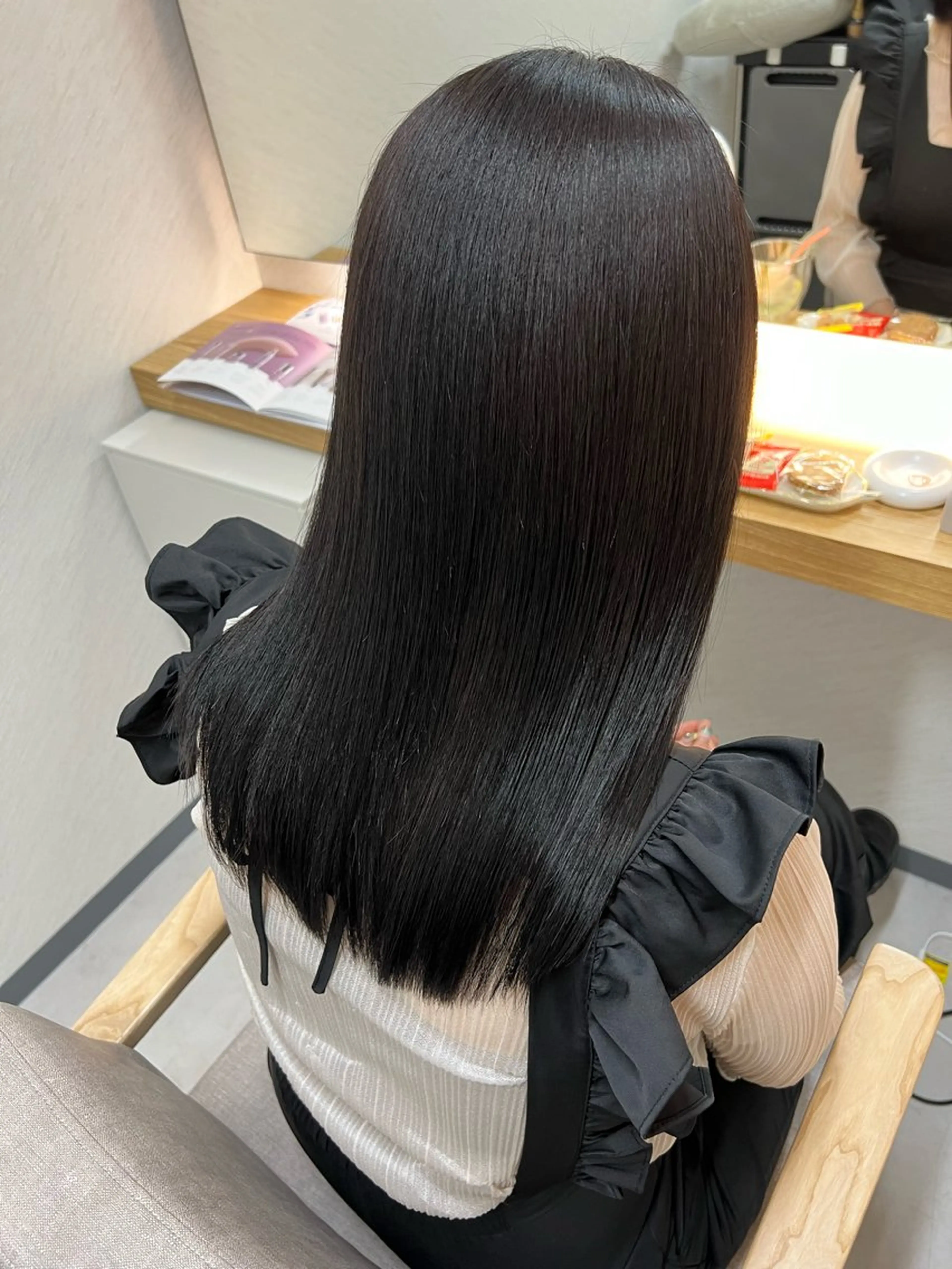 セミロング カット ヘアカラー トリートメント ECLART 町田　井口聖也のヘアスタイル