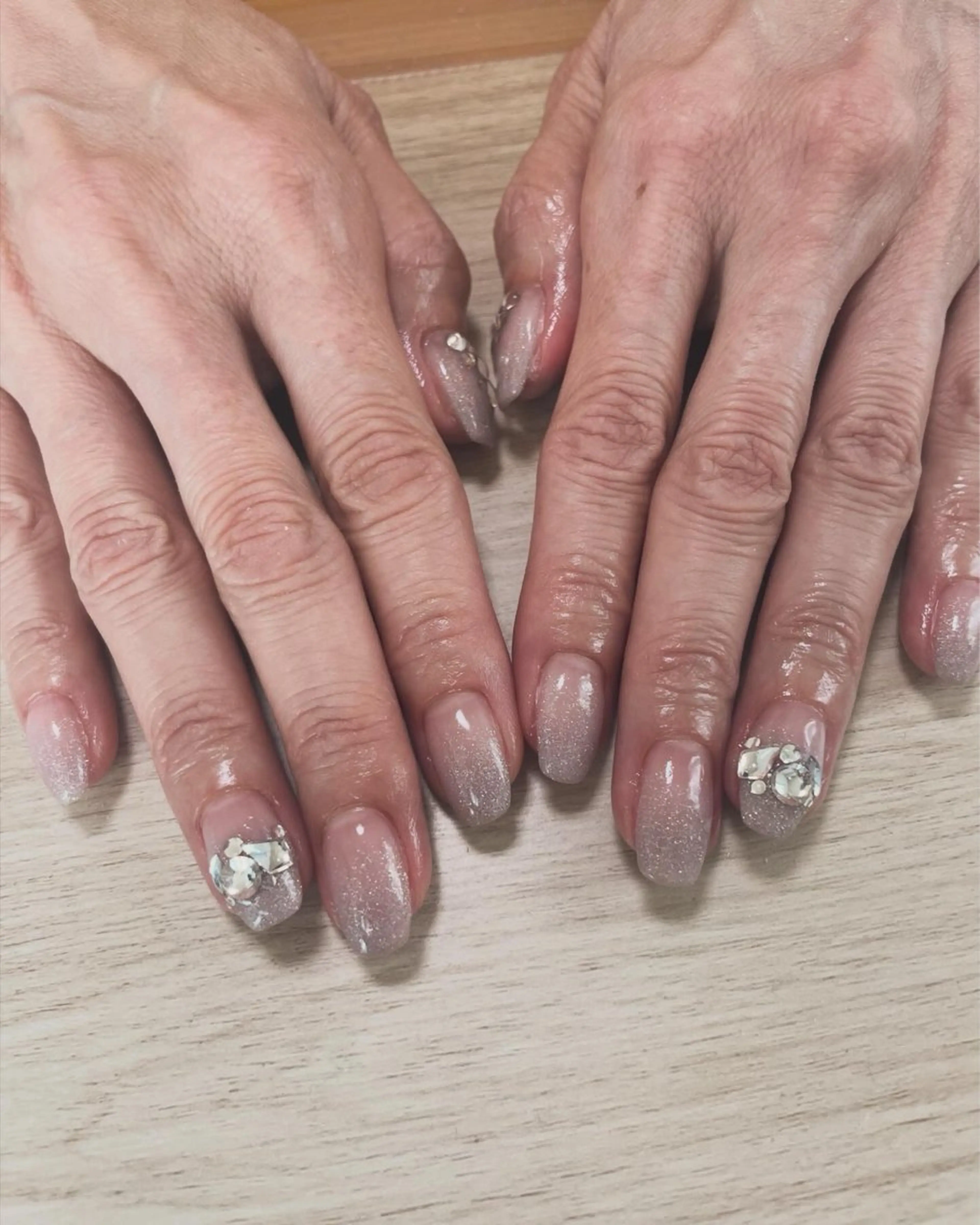 ネイル グラデーション シンプルネイル AZNAIL matsudaのネイルデザイン