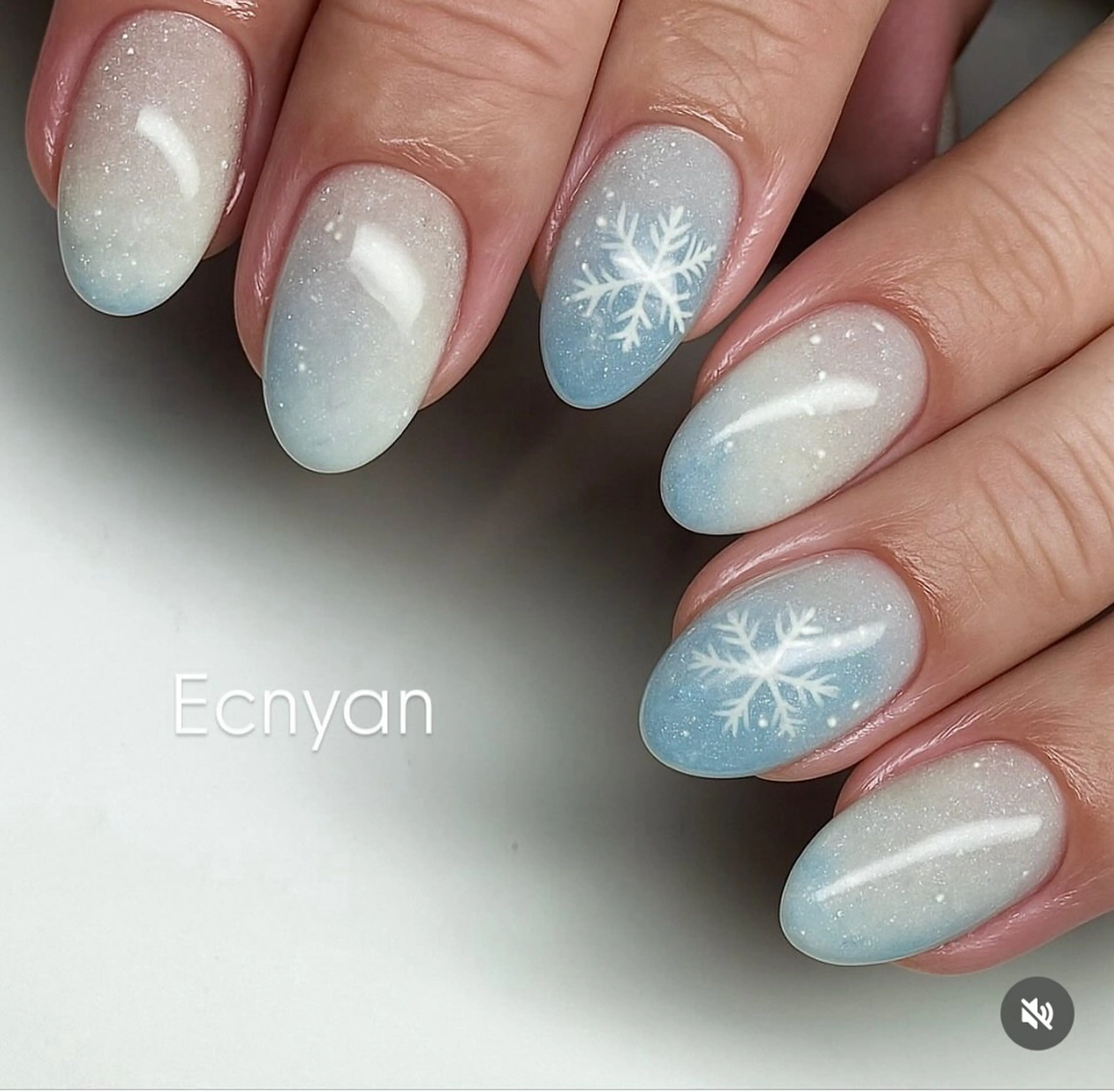 ネイル ハンドネイル えくにゃん所属・AMAGASAKI LISAのネイルデザイン