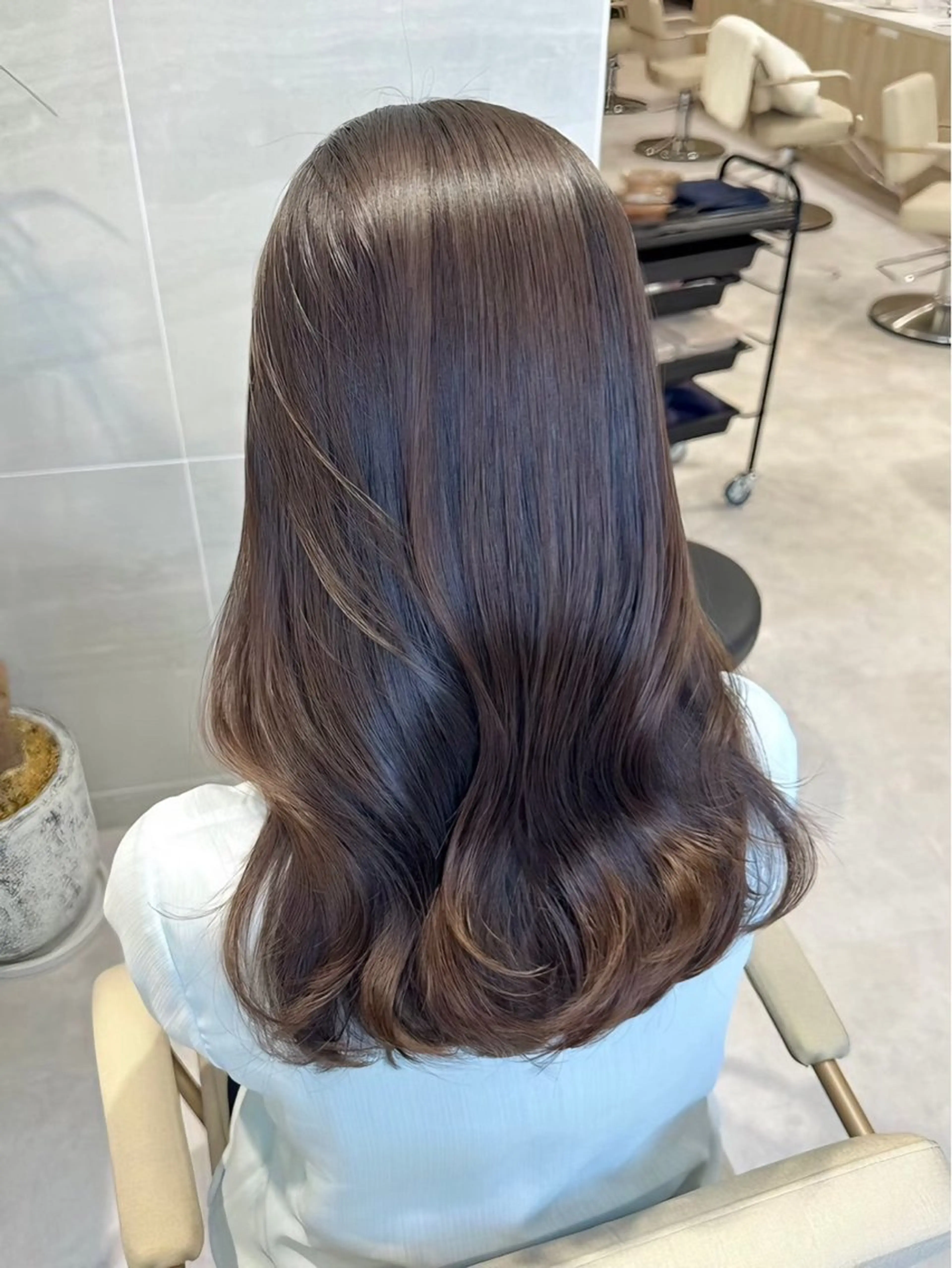 セミロング カラー 似合わせカット 小顔カット 縮毛矯正 カット ヘアカラー 青山/駅近/徒歩1分 表参道/小顔カットのヘアスタイル