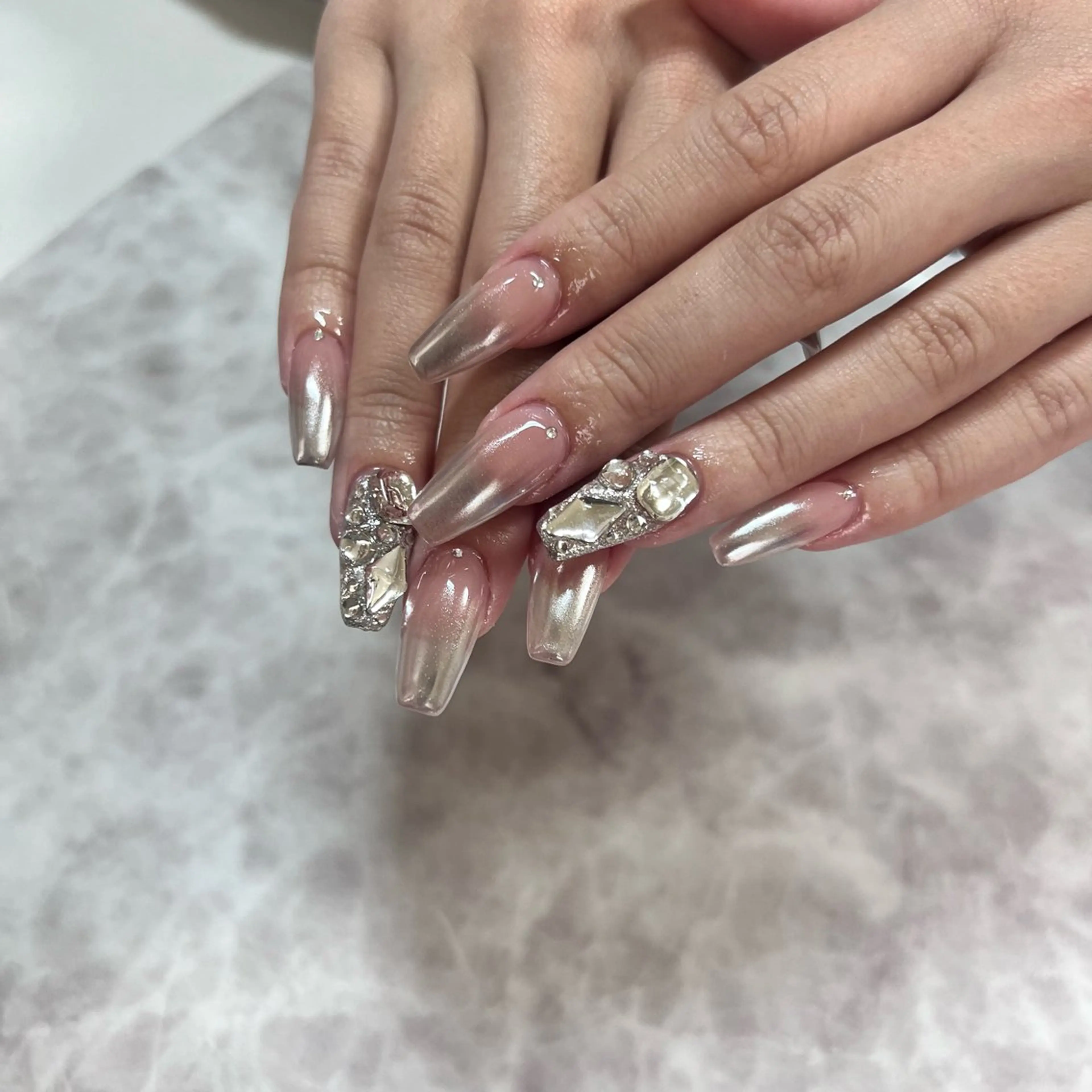 ネイル ハンドネイル 🍑MOMO NAIL🍑のネイルデザイン