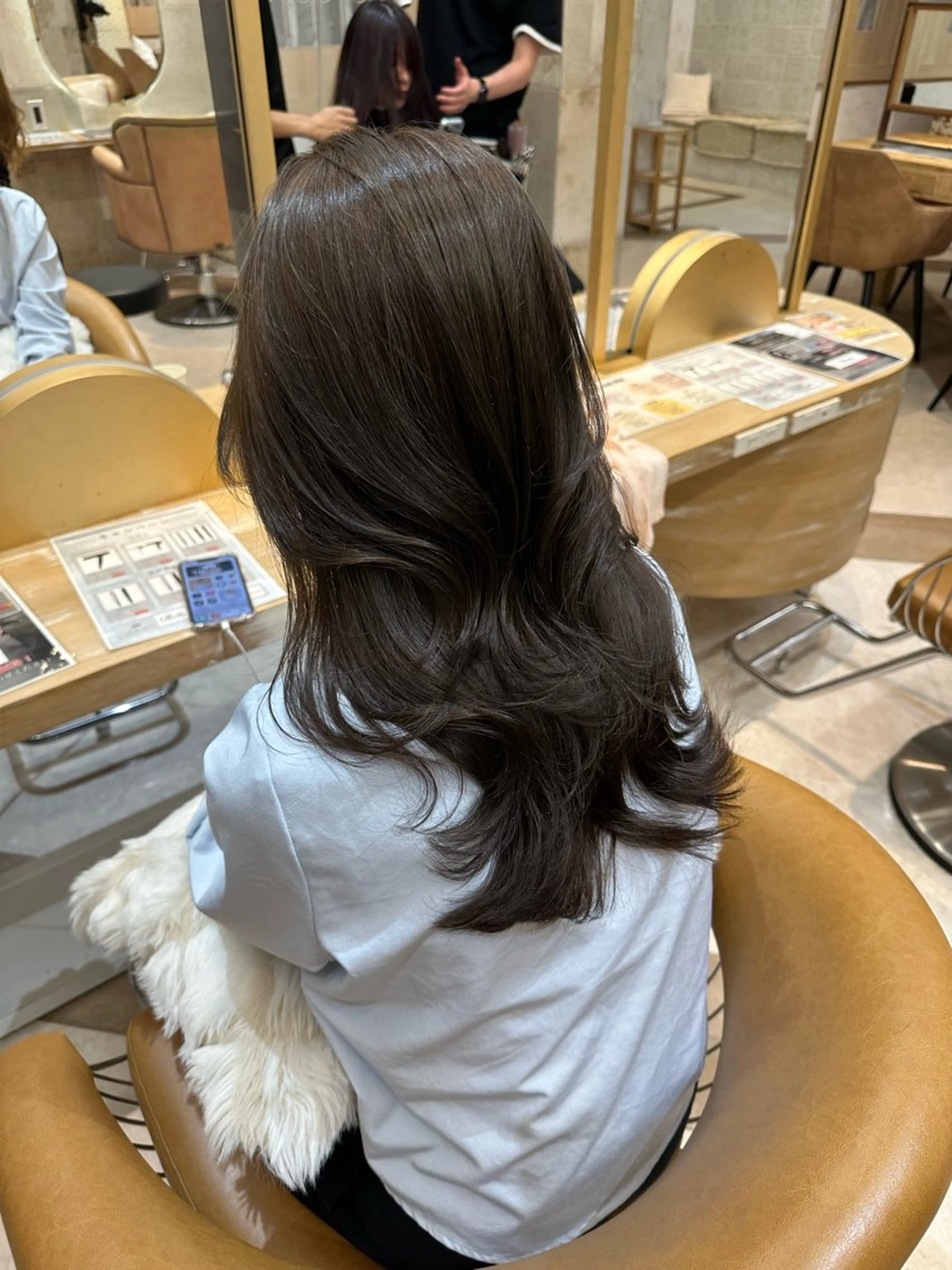 セミロング カラー 透明感カラー グレージュ カット ヘアカラー トリートメント 荻野 峻輔/韓国ヘア /レイヤー/艶カラーのヘアスタイル