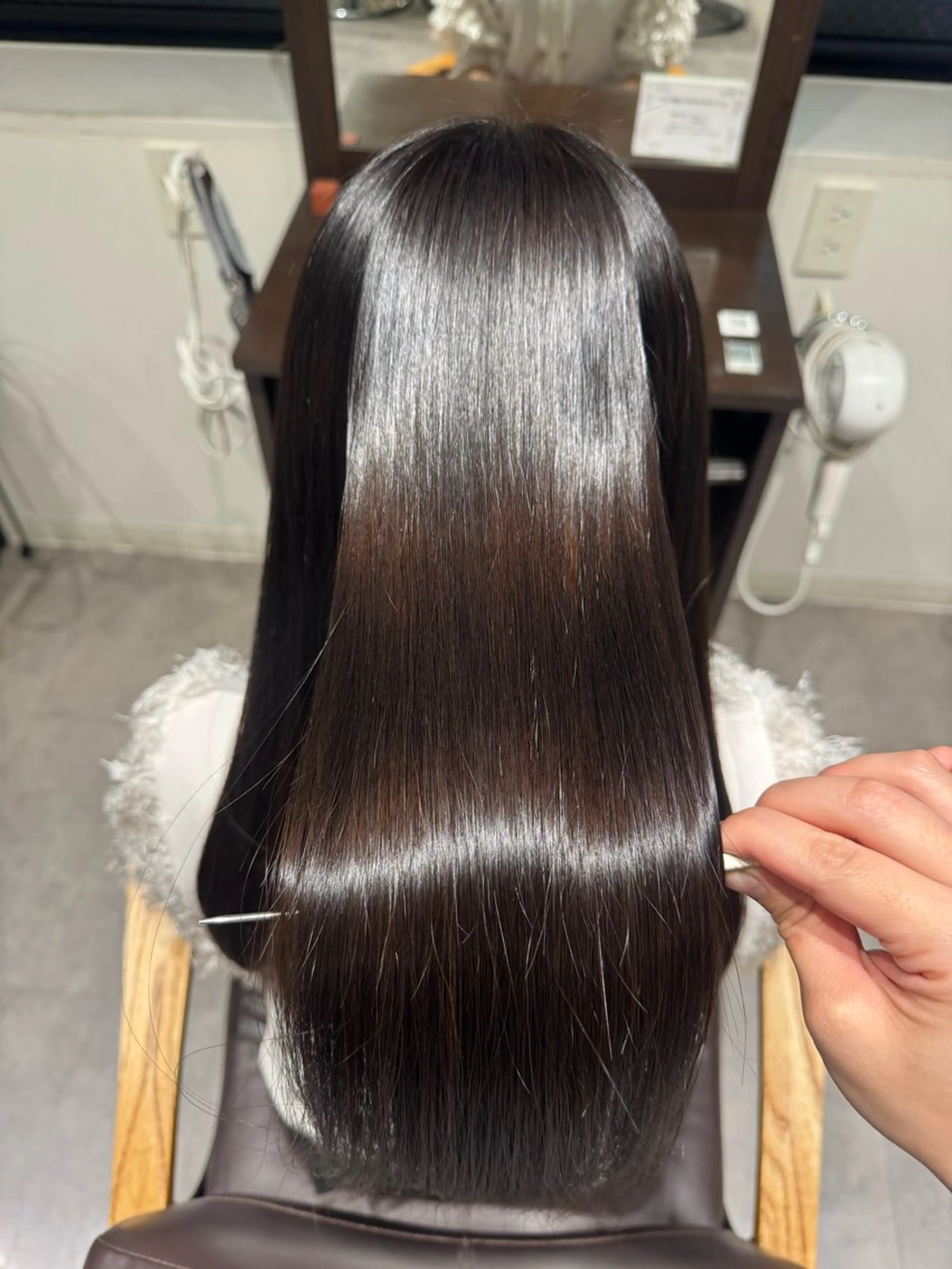 ロング ヘアカラー トリートメント 艶髪ストレート /Riko🐰のヘアスタイル