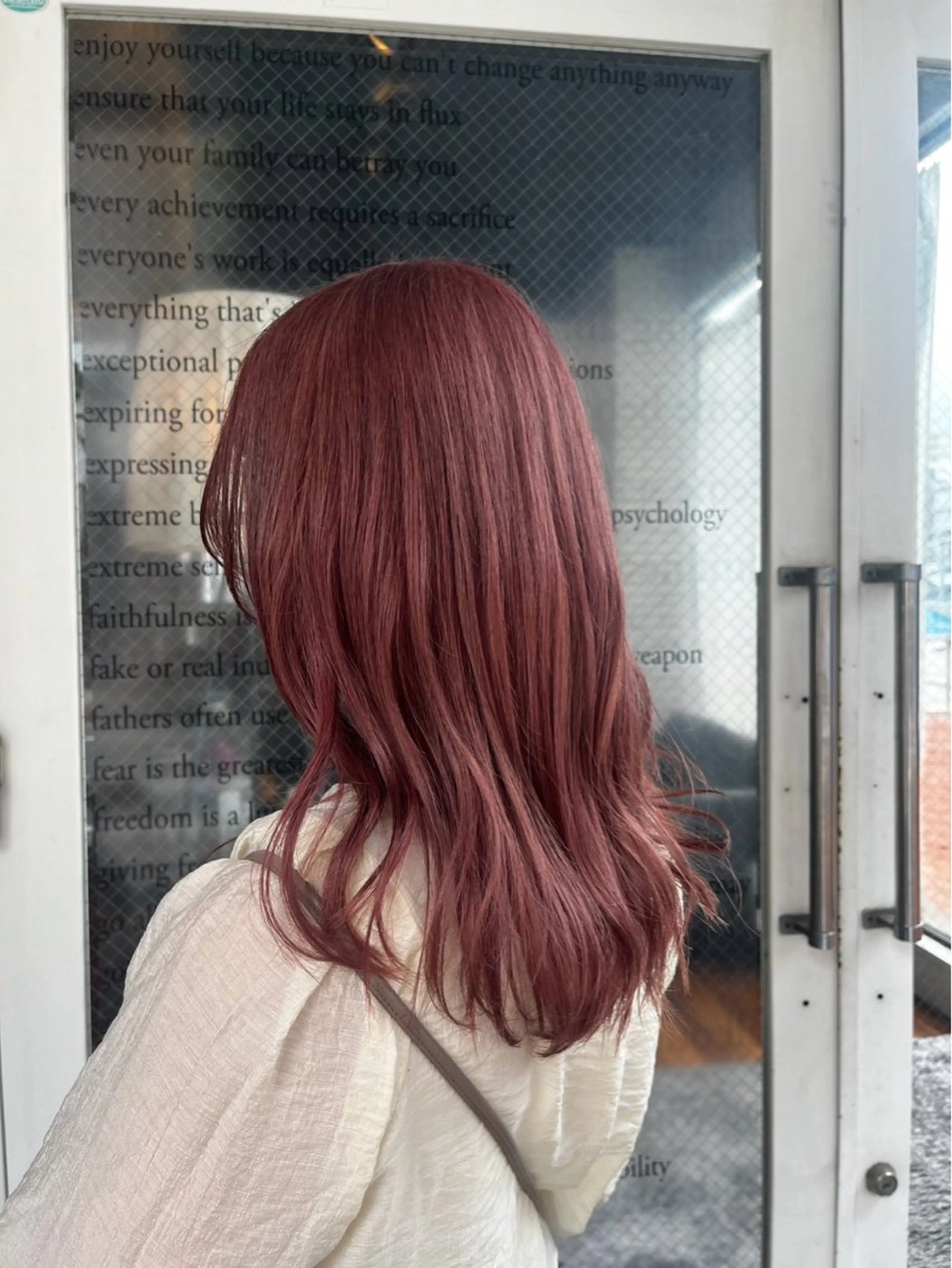 ロング 7Velvet所属・あゆみ︎︎✮／ 暖色カラーのヘアスタイル