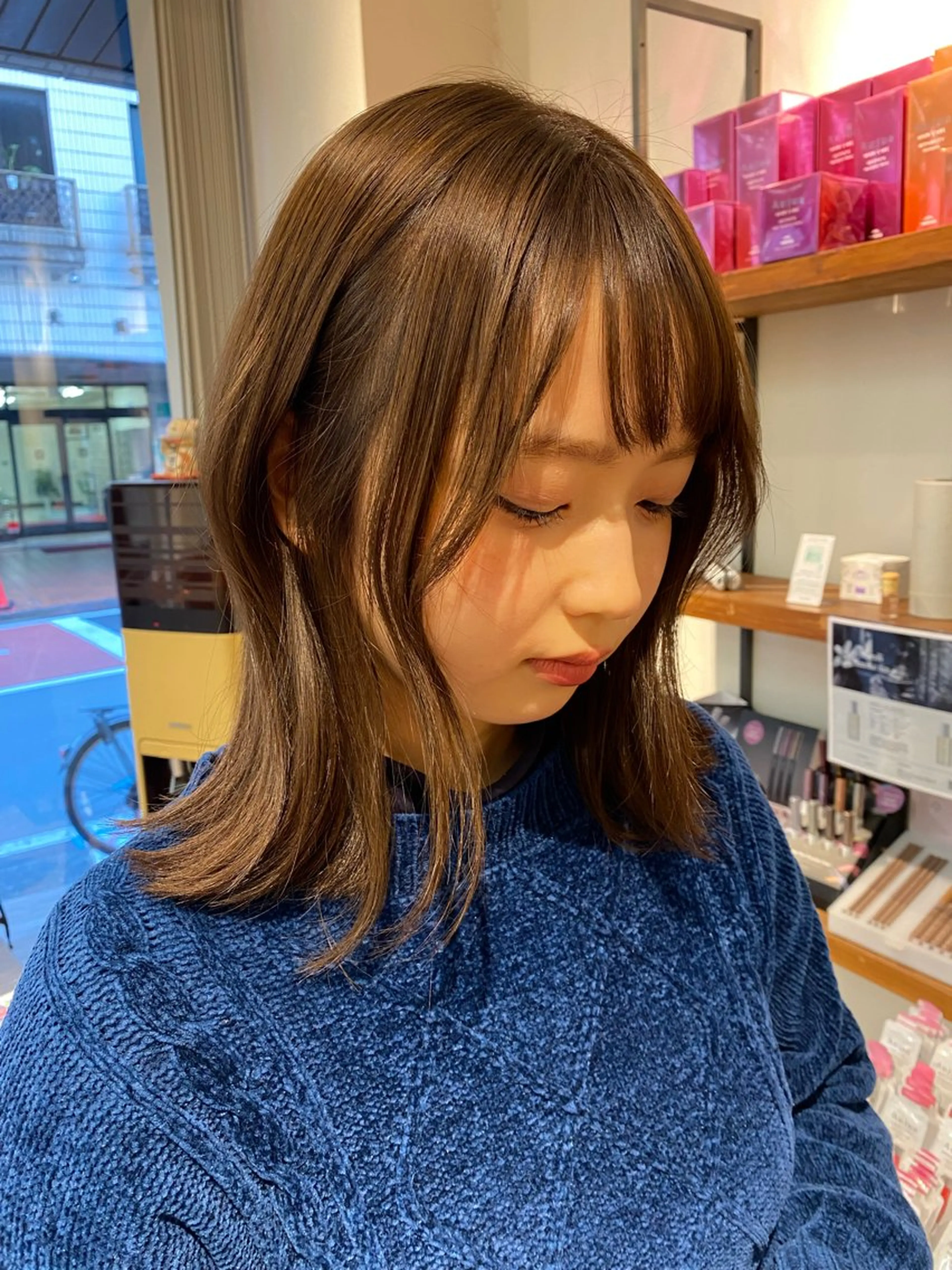 ミディアム カラー ブリーチ 透明感カラー ダブルカラー ブリーチなしカラー ヘアカラー ナチュラルヘア🫧 ナナミのヘアスタイル