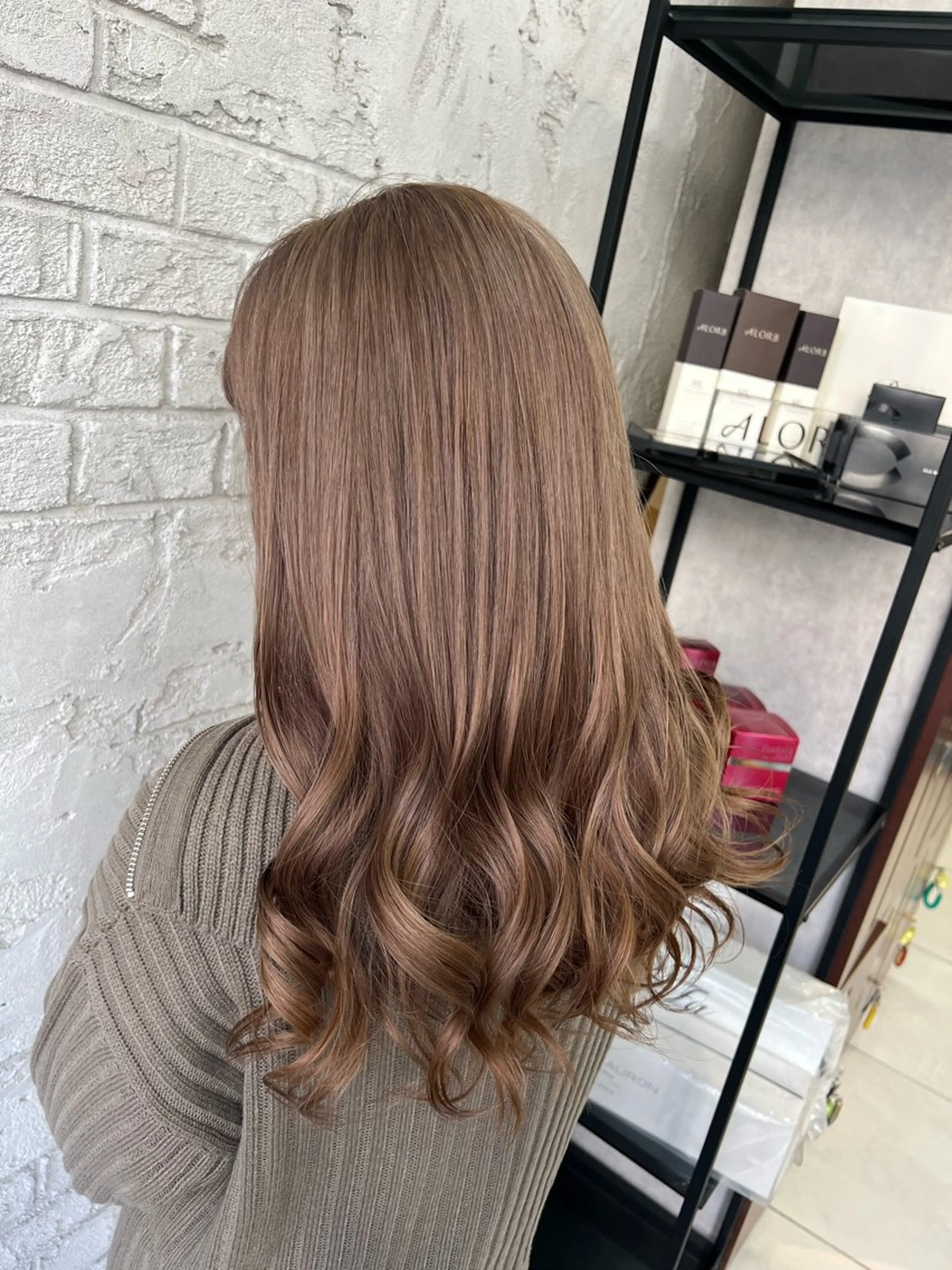 セミロング エクステ＆艶カラー 🎀YURINA🎀のヘアスタイル