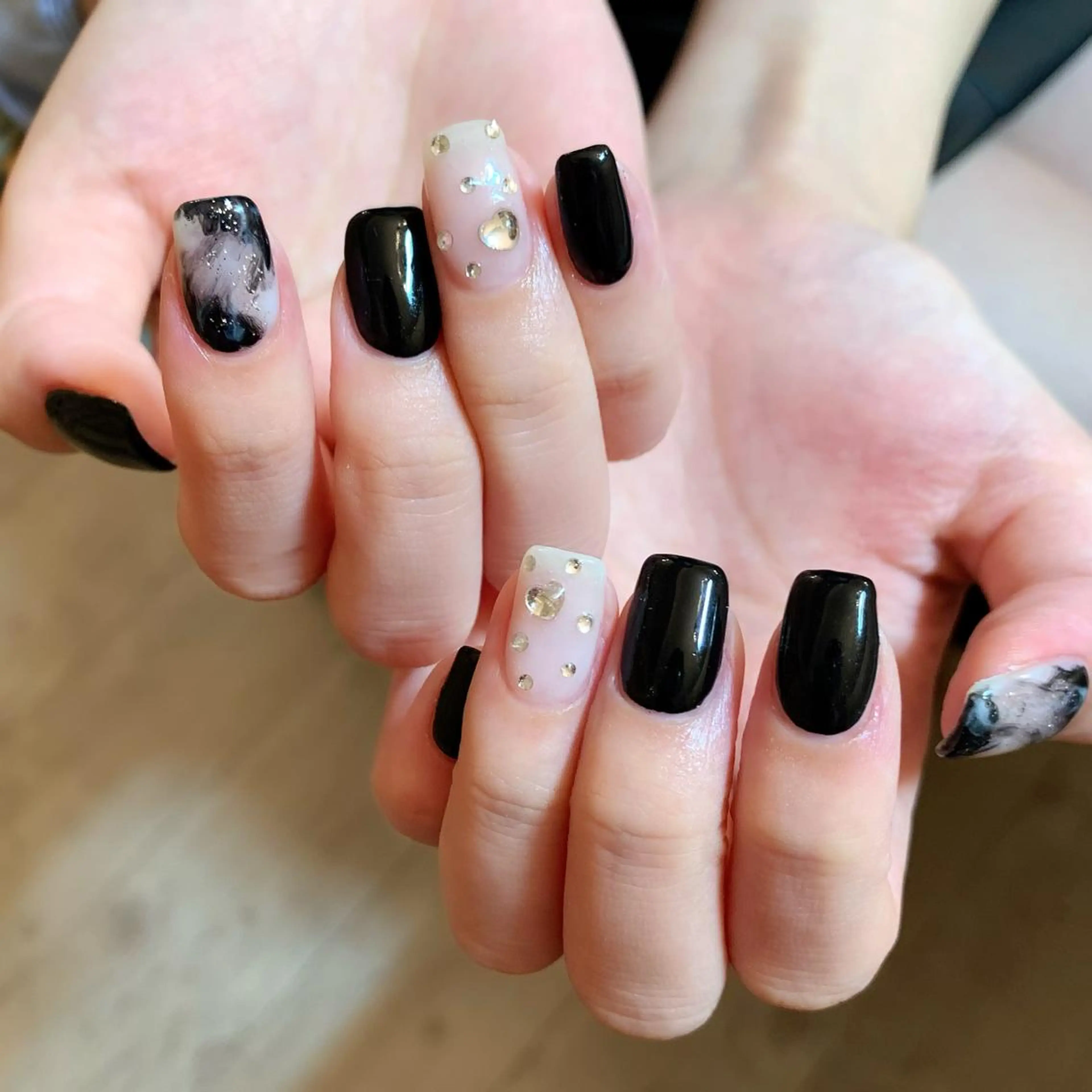 ネイル K. Ayanaのネイルデザイン