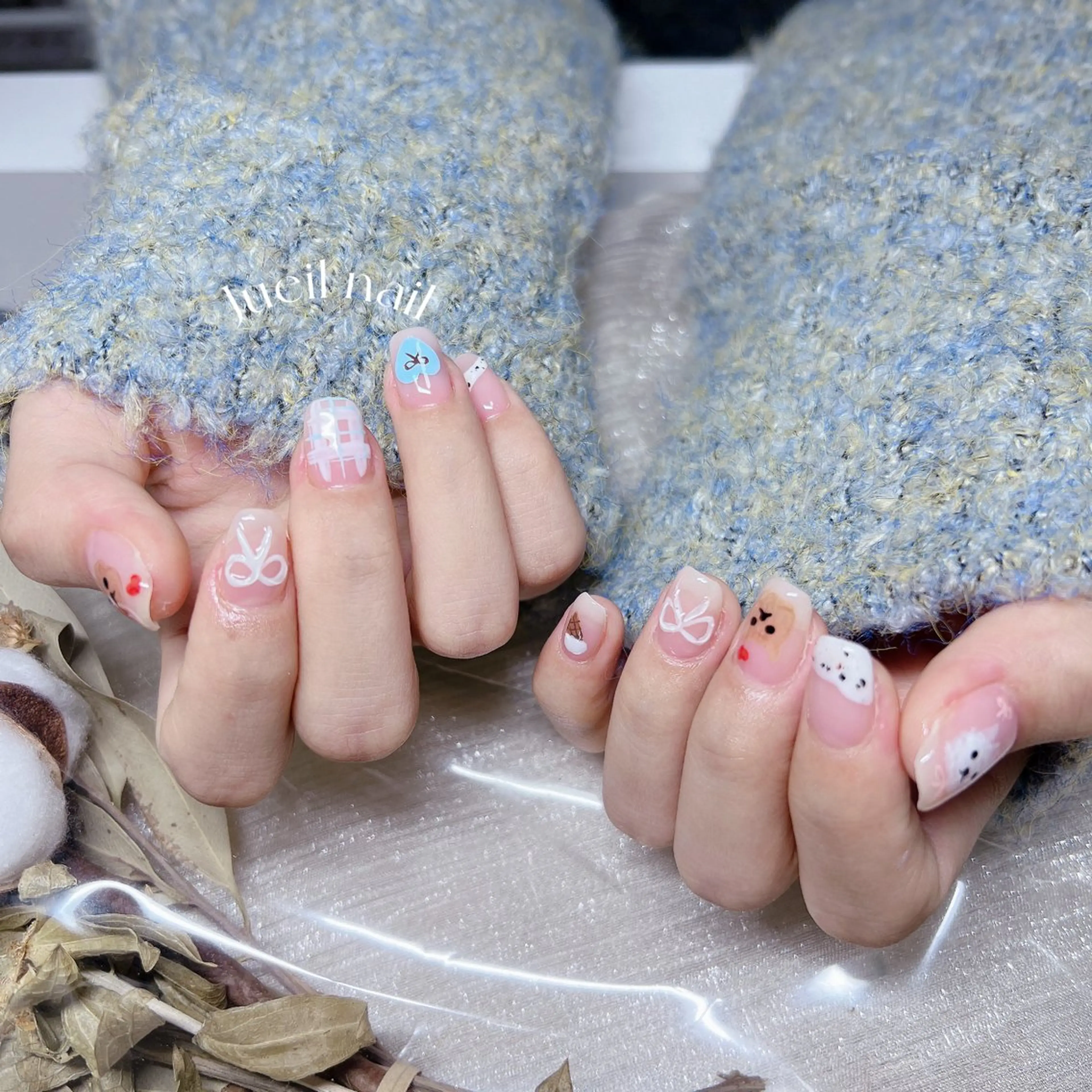 ネイル ハンドネイル KURE ISAKIのネイルデザイン