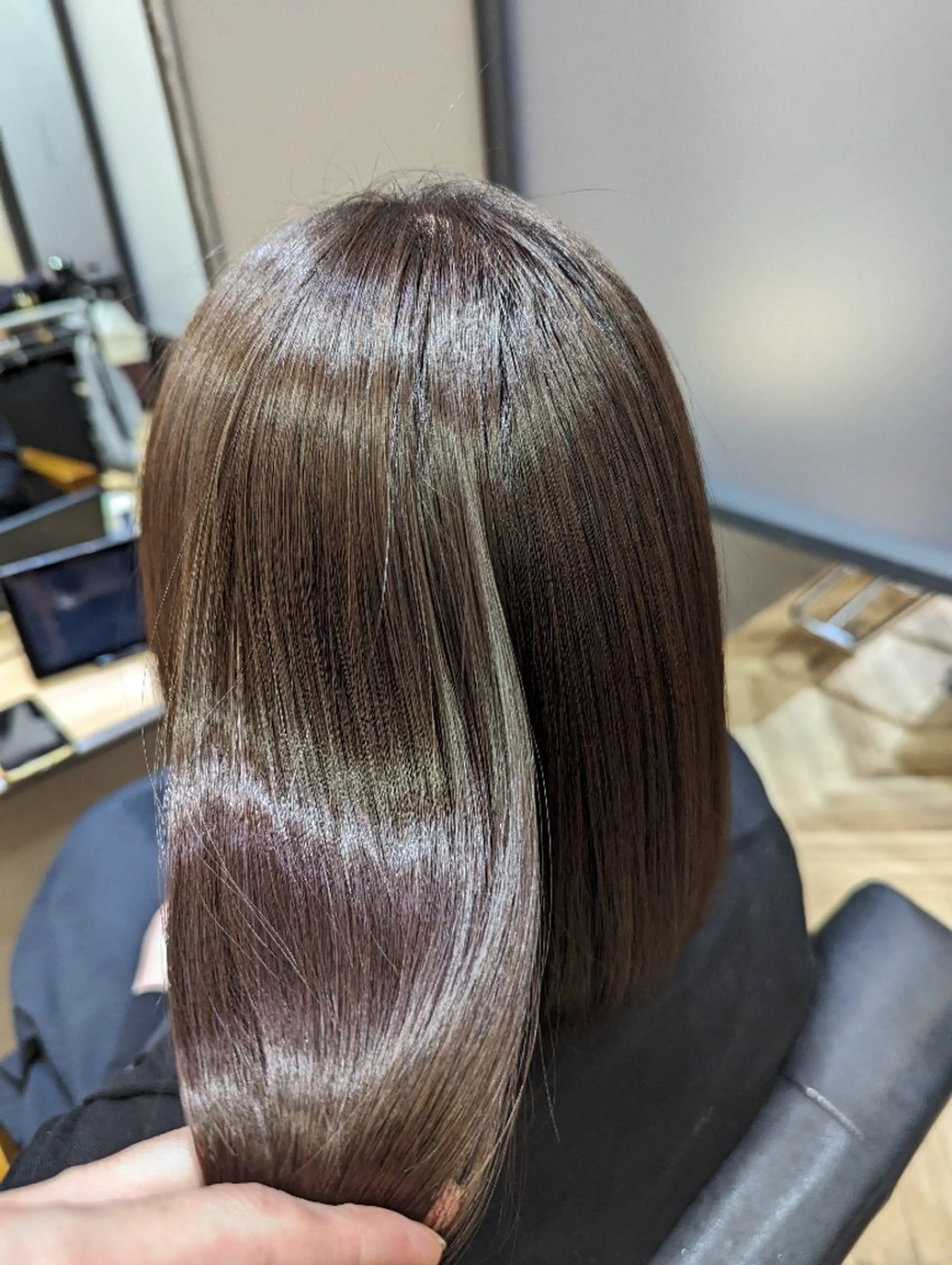 ショート くせ毛 ✨METEO導入店✨ 髪質改善×縮毛矯正のヘアスタイル