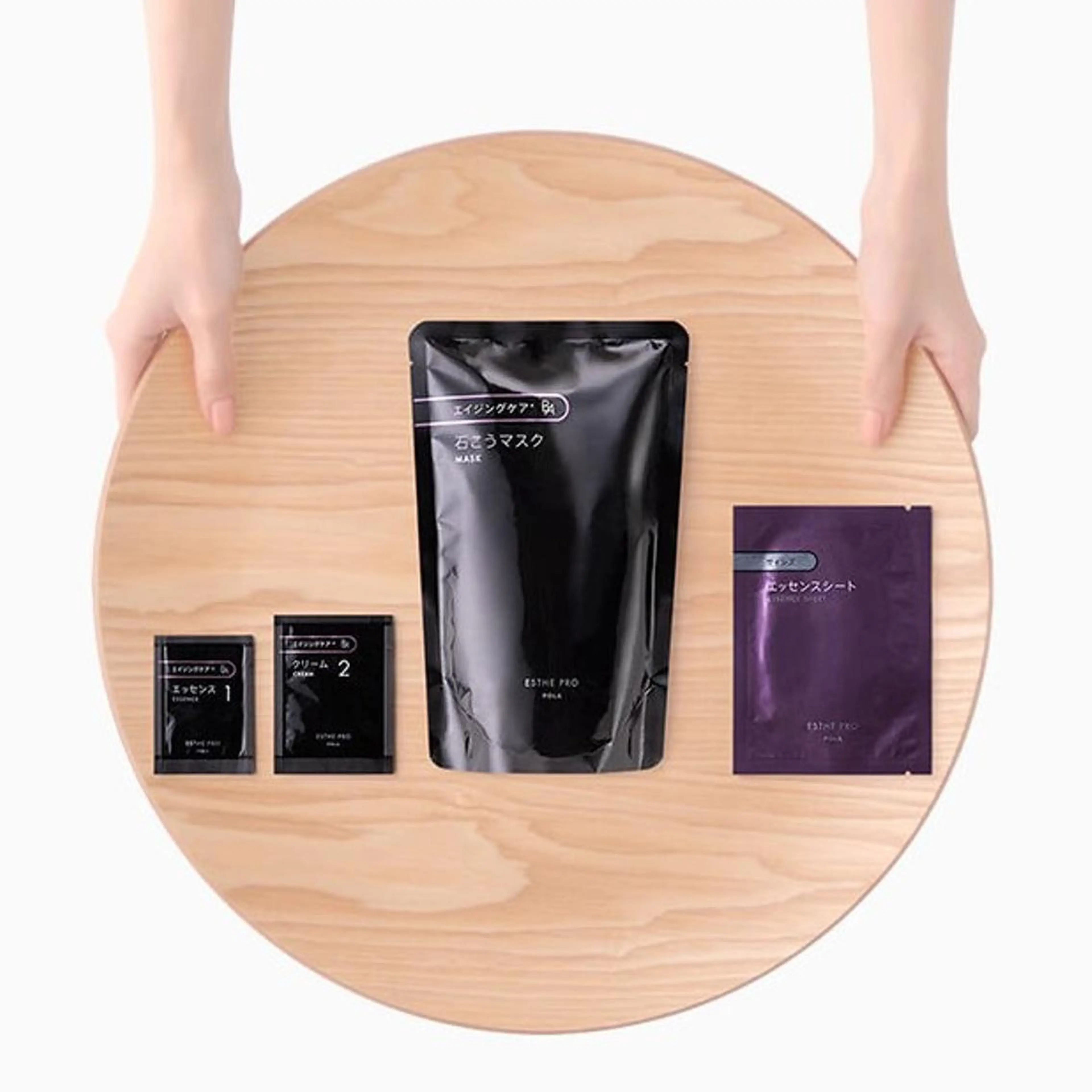 POLAみずほ台所属・POLAみずほ台柳田 介護美容のネイルデザイン