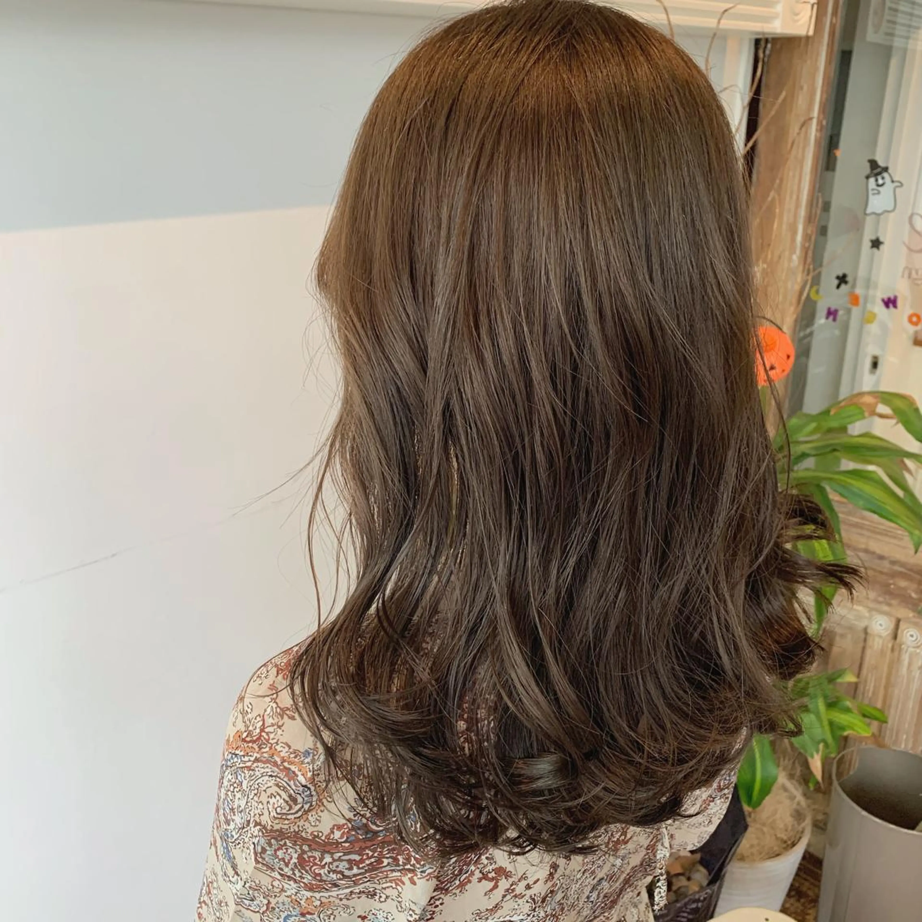 ロング カラー ヘアアレンジ ベージュカラー カット ヘアカラー トリートメント 山崎 澪のヘアスタイル
