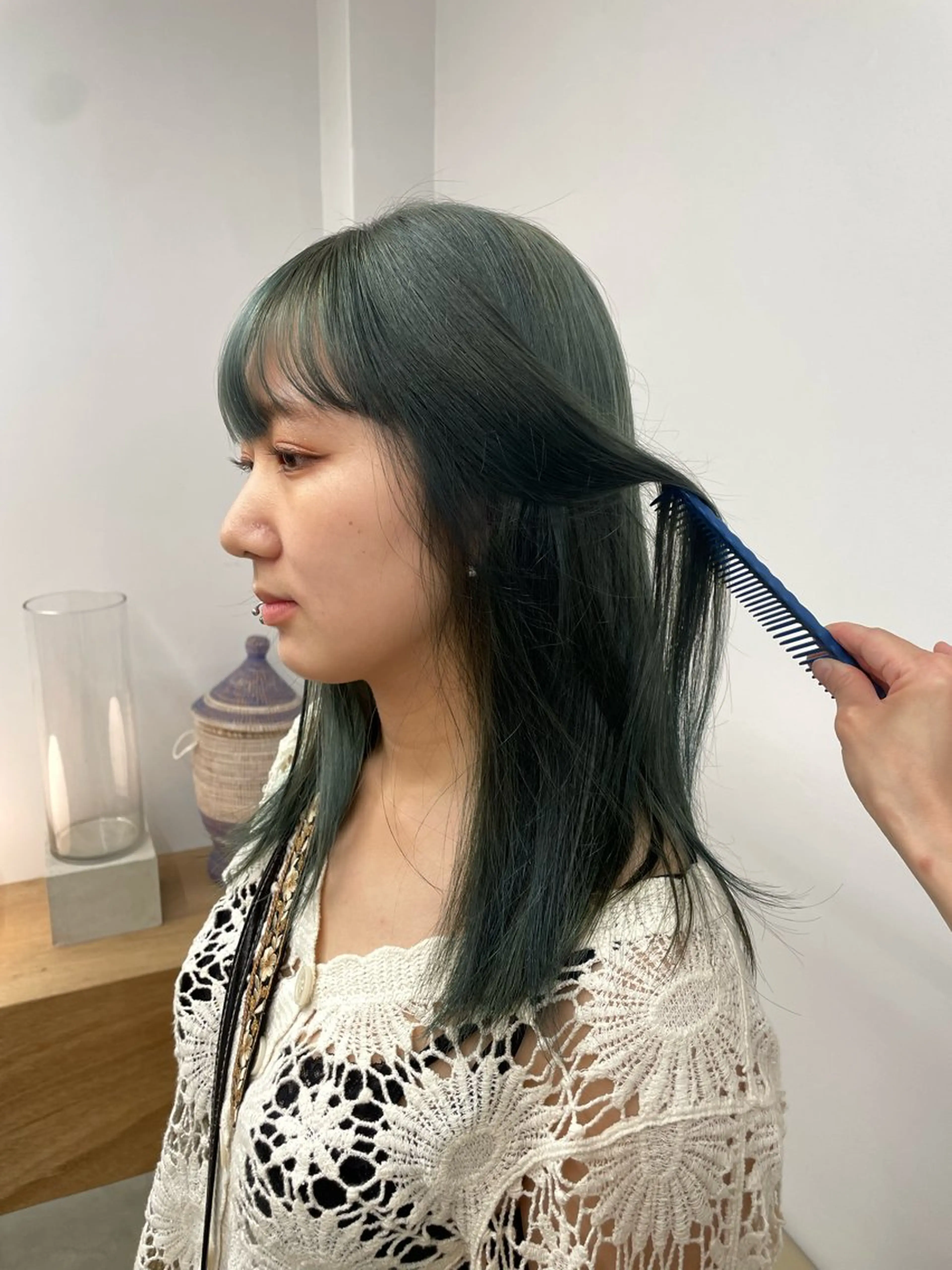 ミディアム カラー ブリーチ 大山 偲南のヘアスタイル