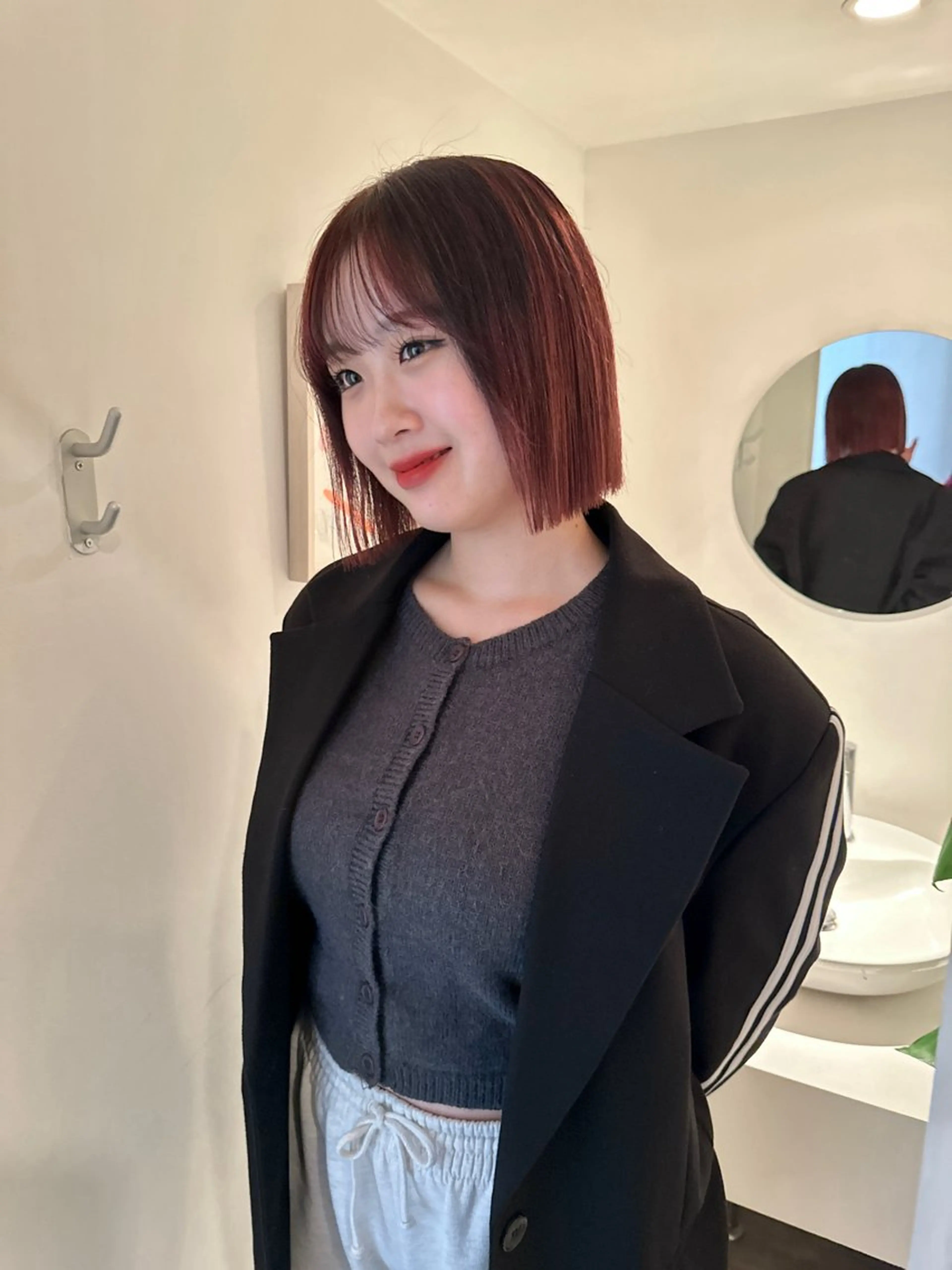 ミディアム カラー ボブ 磯　亜由香 🌷ブリーチのヘアスタイル