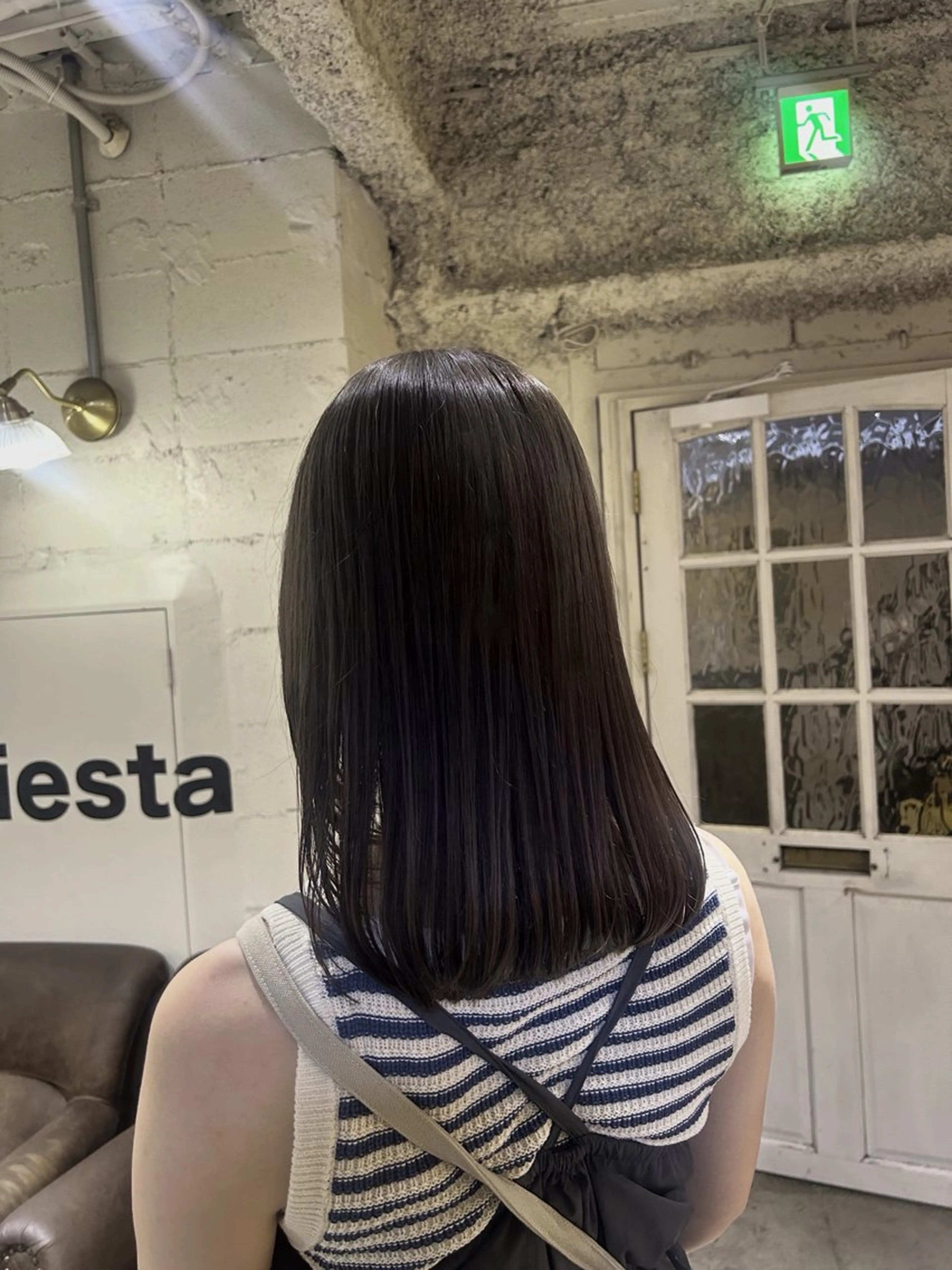 ミディアム ヘアカラー トリートメント ☁️透明感カラー☁️ Reikaのヘアスタイル