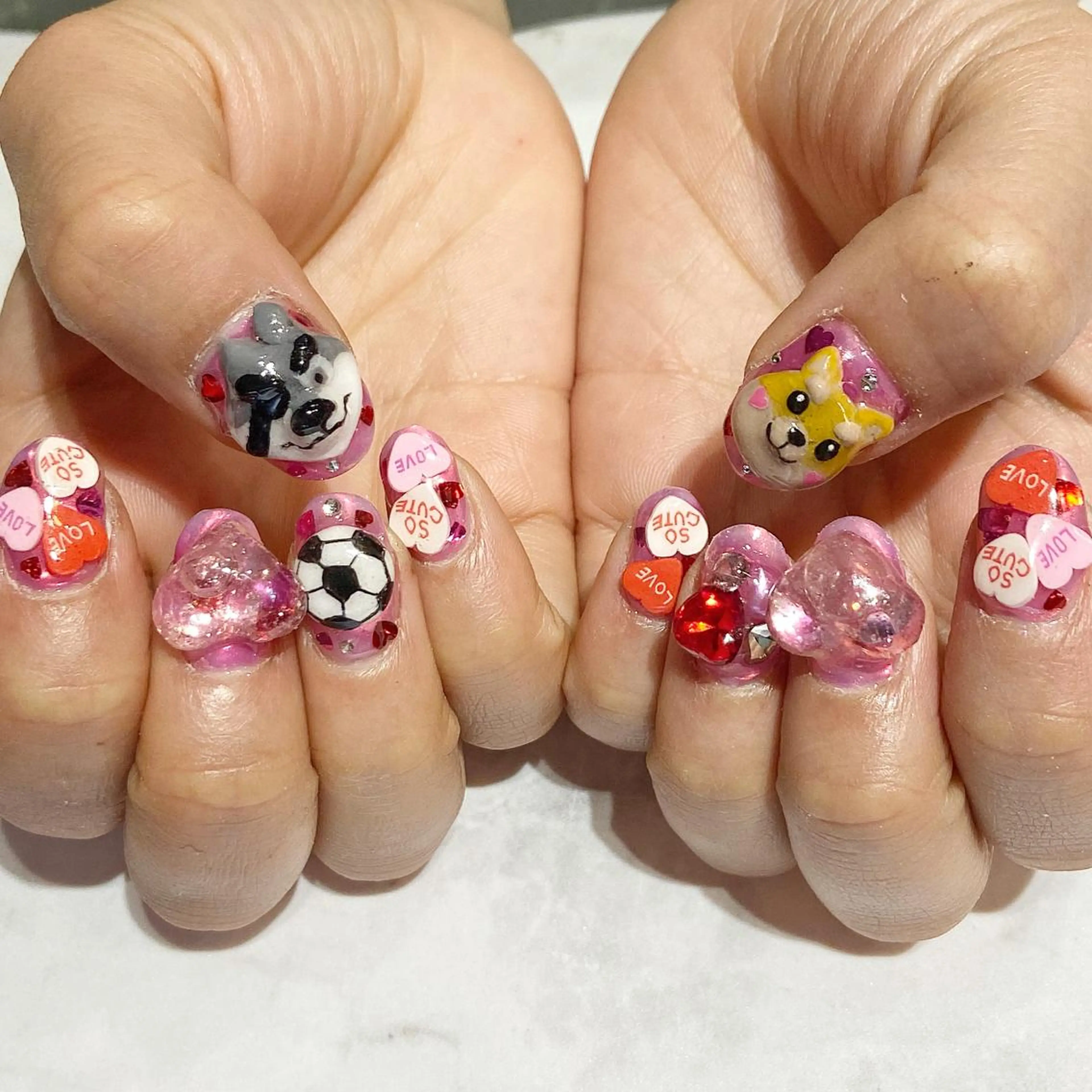 ネイル ハンドネイル YUN 💅のネイルデザイン