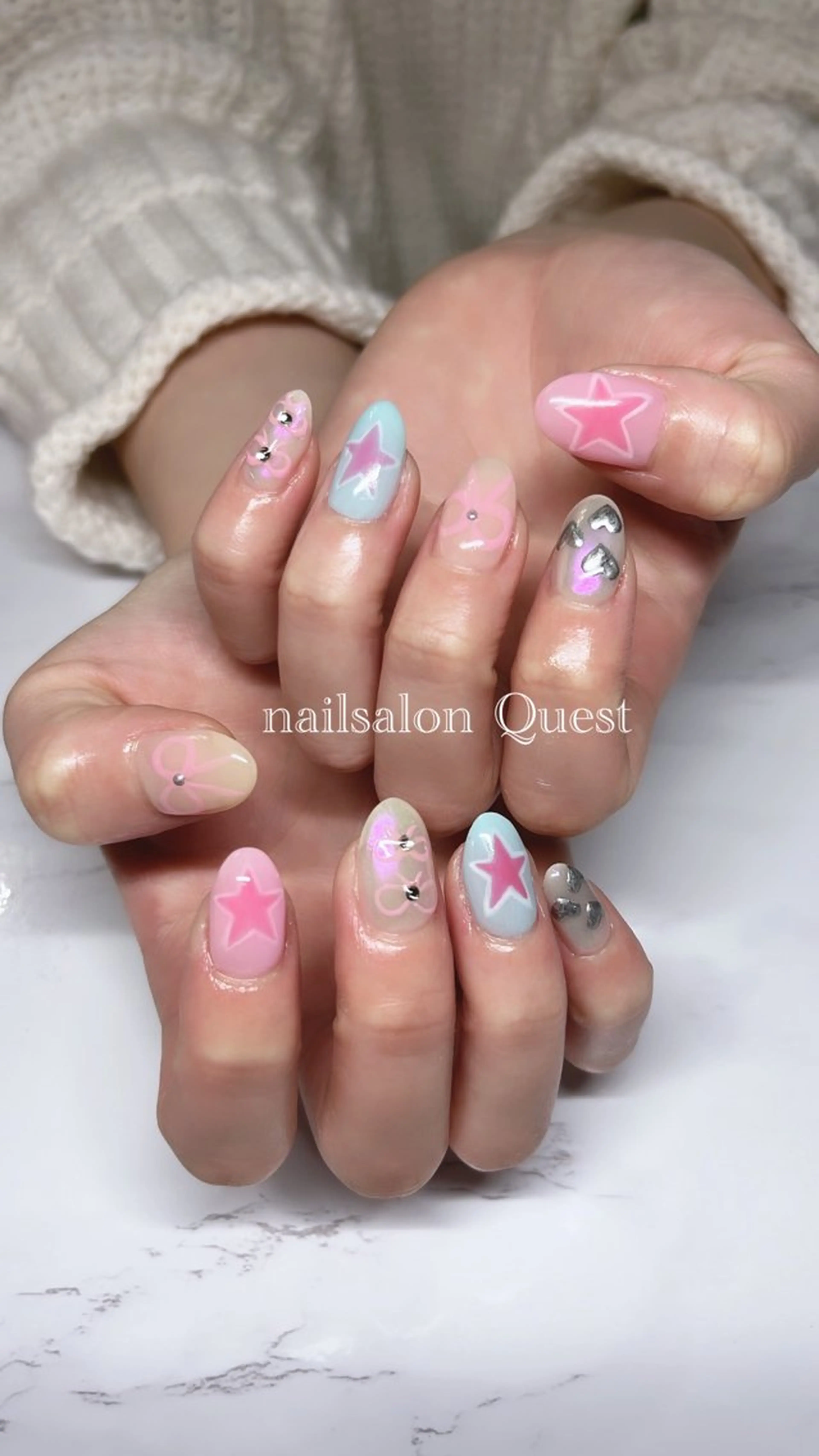 ネイル オーロラネイル 韓国ネイル ミラーネイル ハンドネイル nailsalon Questのネイルデザイン