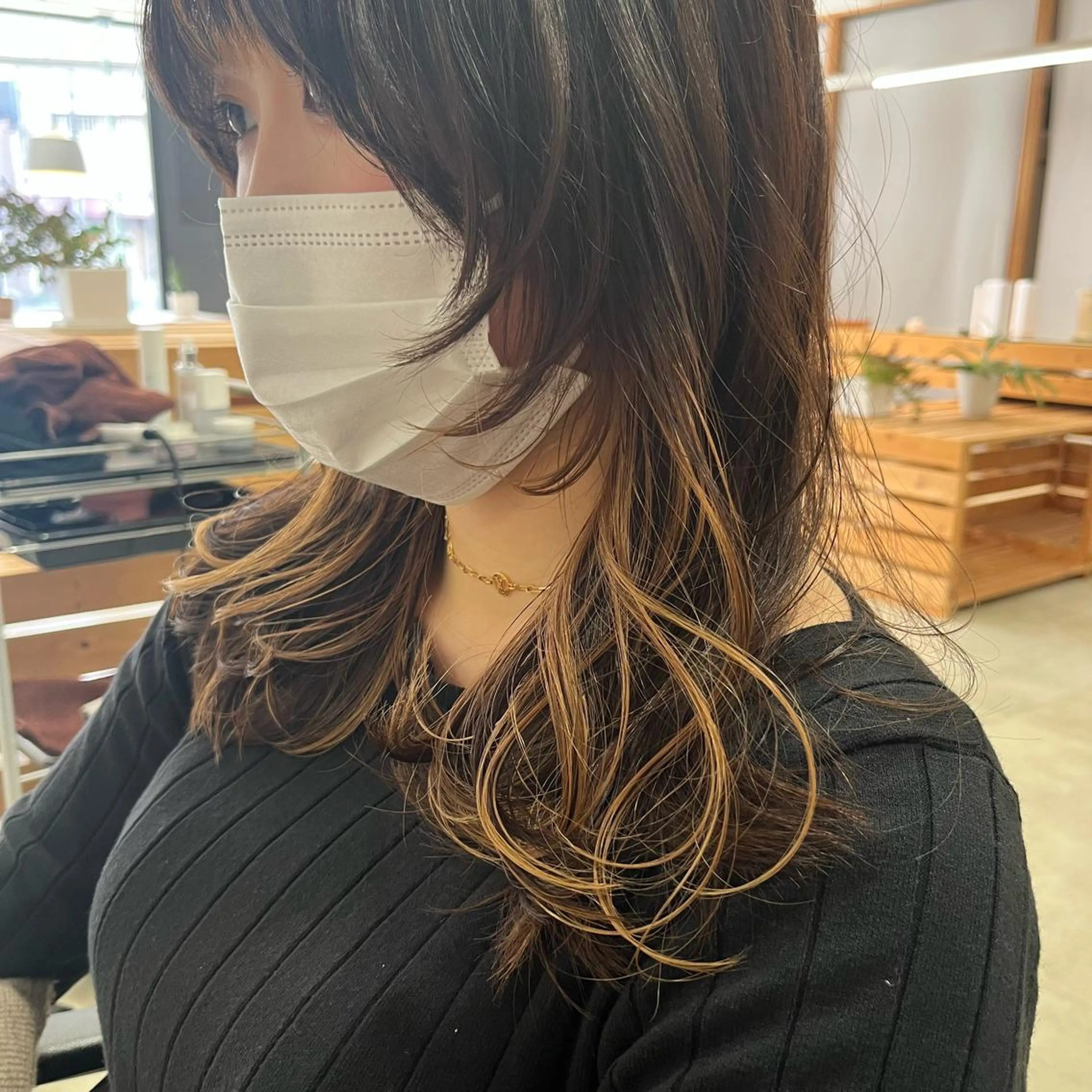 カラー アッシュ バレイヤージュ ベージュカラー ブリーチ ケアブリーチ hoNua. 栄/透明感カラーのヘアスタイル