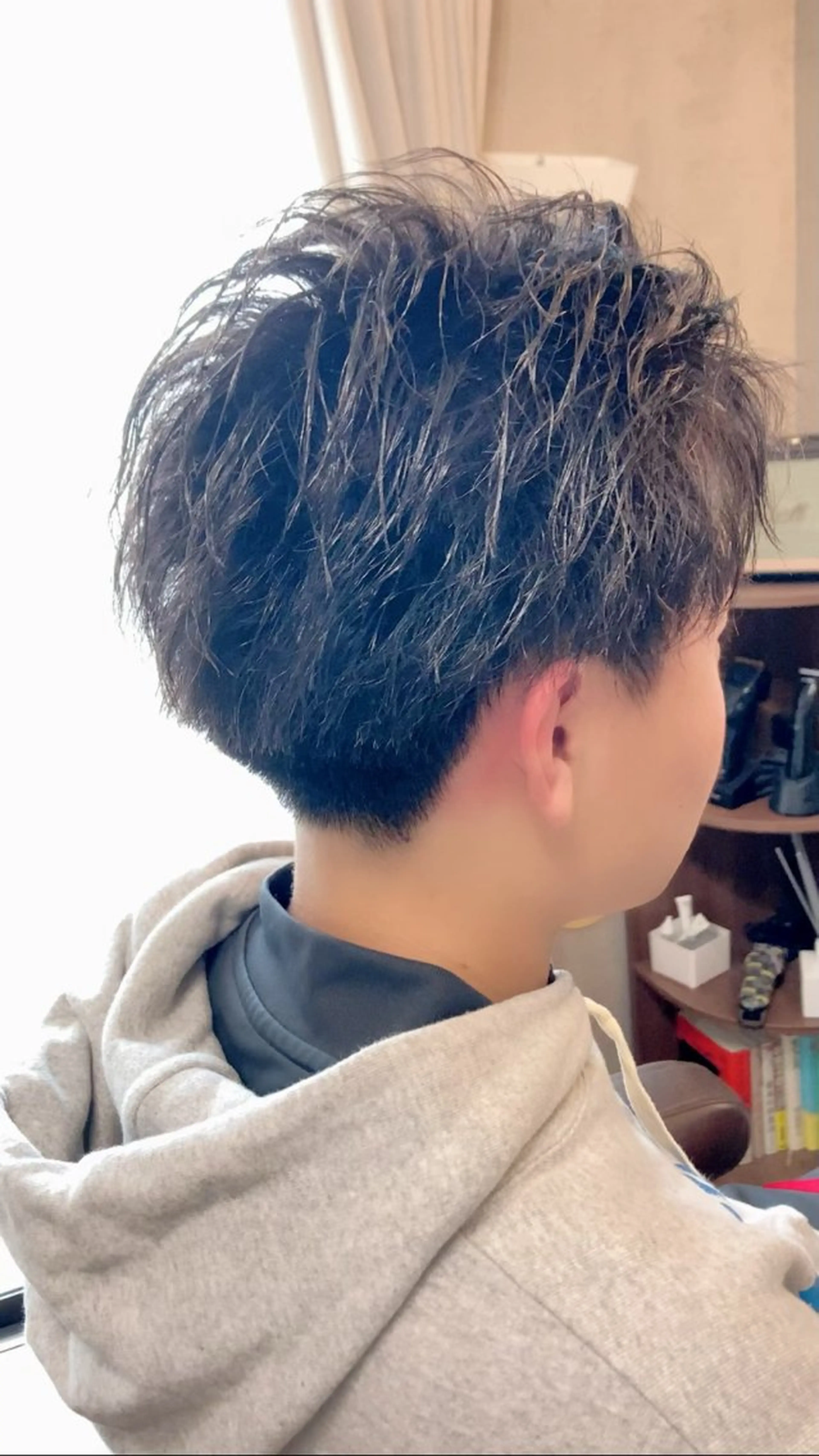 ショート メンズ メンズパーマ メンズツイストパーマ ツイストパーマ カット パーマ AUTHENTIC private mens hair salon所属・完全個室マンツーマン メンズサロン草野貴樹のヘアスタイル