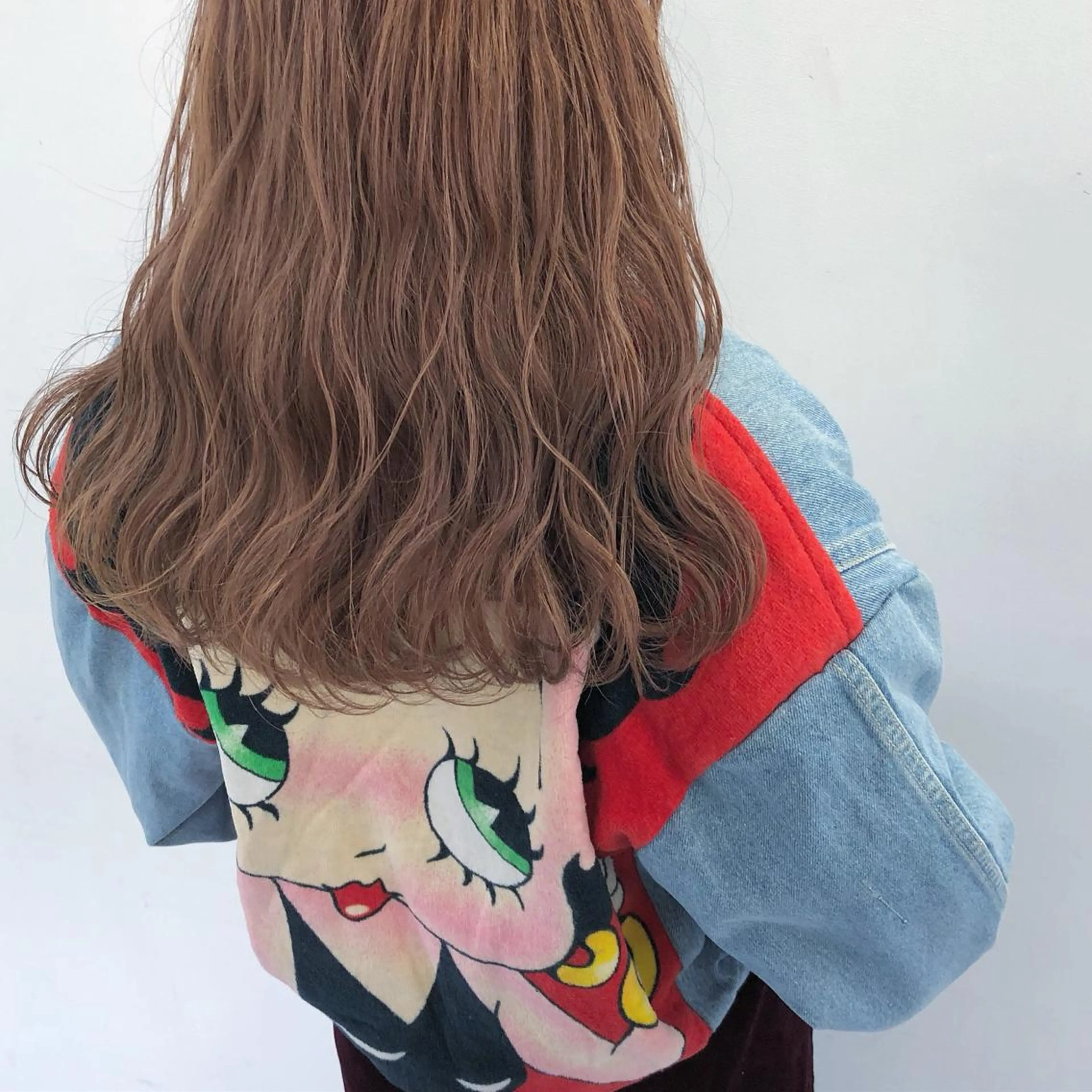 ミディアム カラー ピンクカラー ニシオカ タクヤのヘアスタイル
