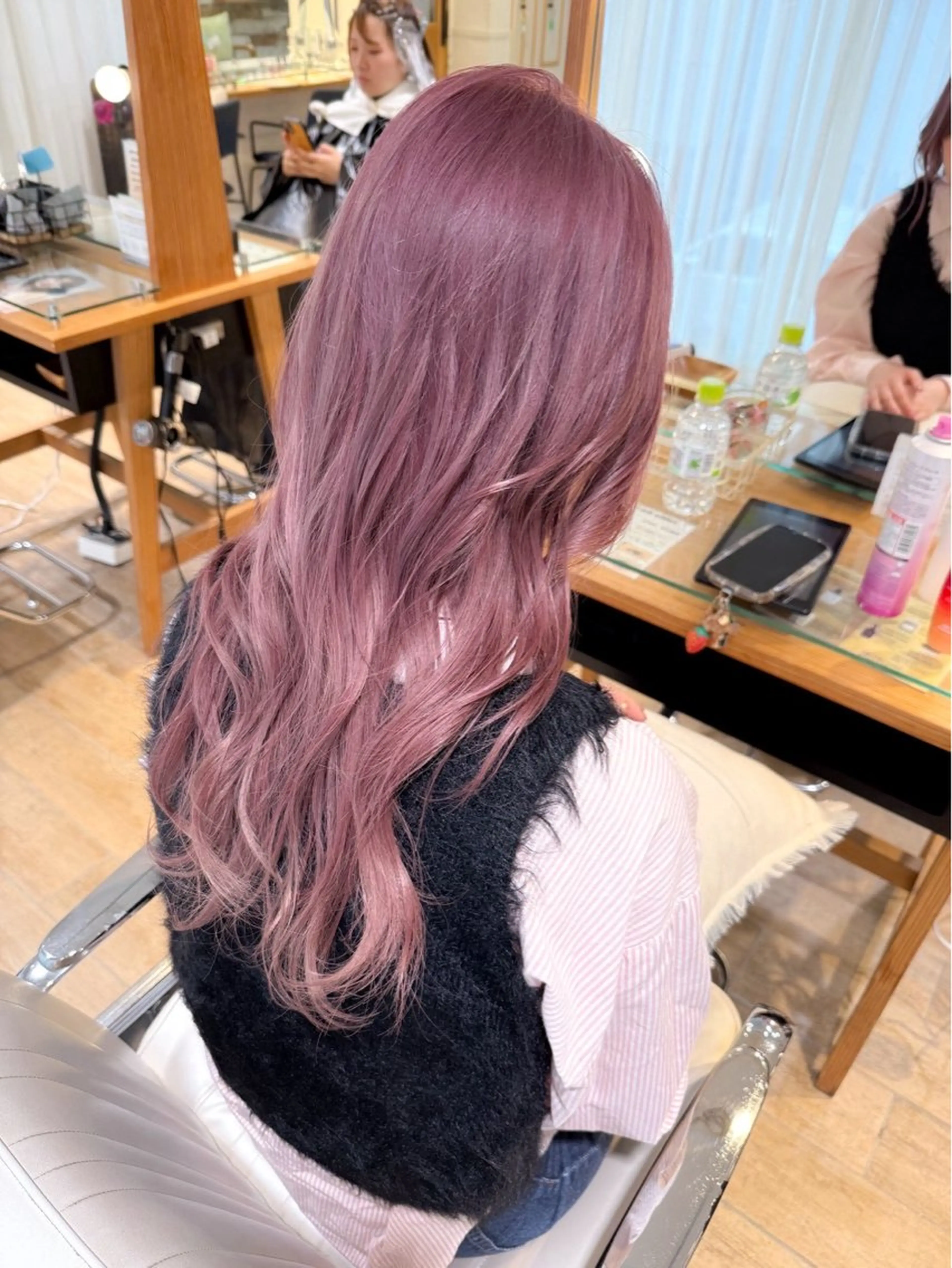 💎【大人気🫧】 1ブリーチ+ワンカラー+シルクトリートメントの写真