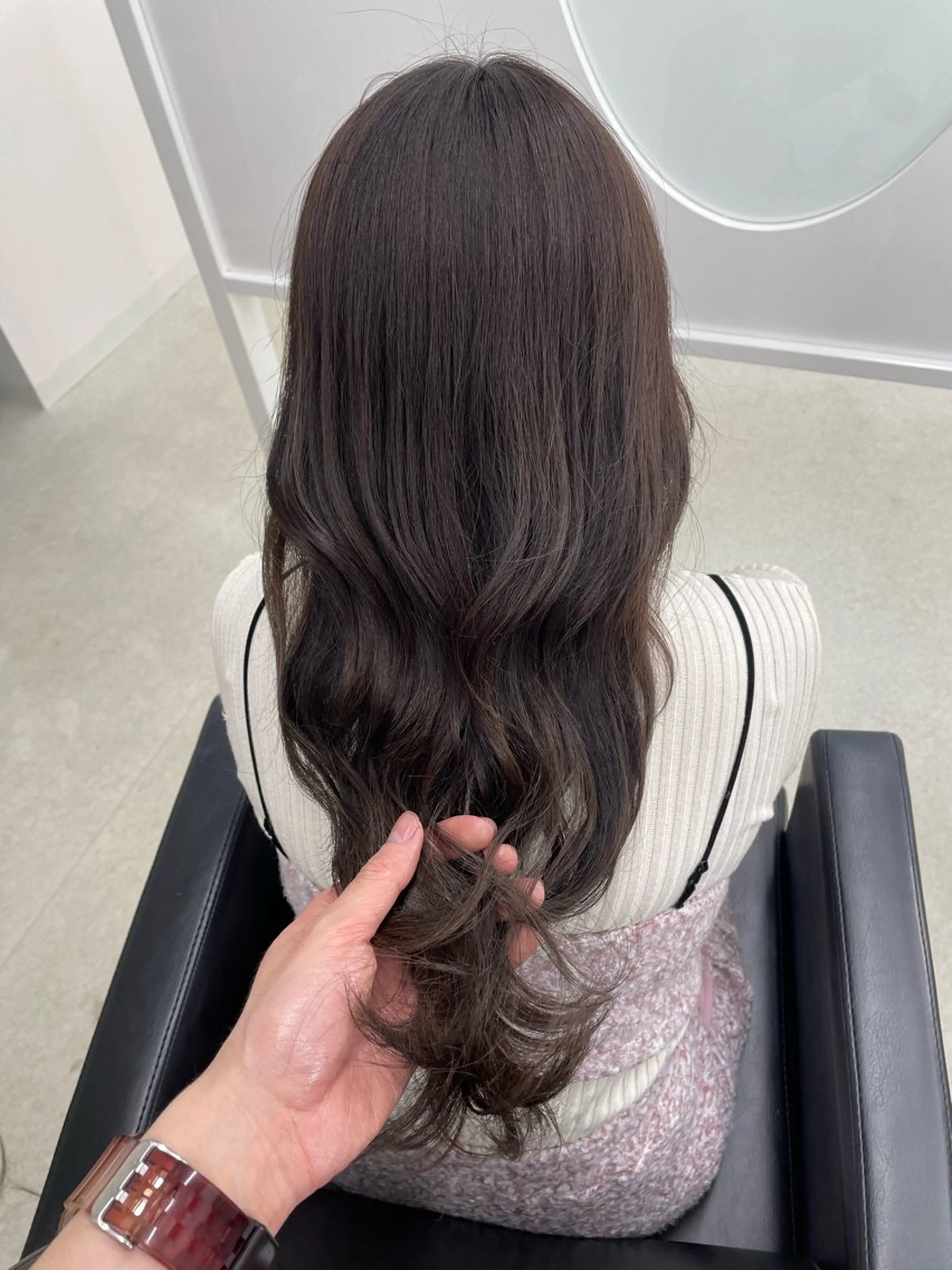 ロング カラー カット ヘアカラー トリートメント 冨木 雄斗のヘアスタイル