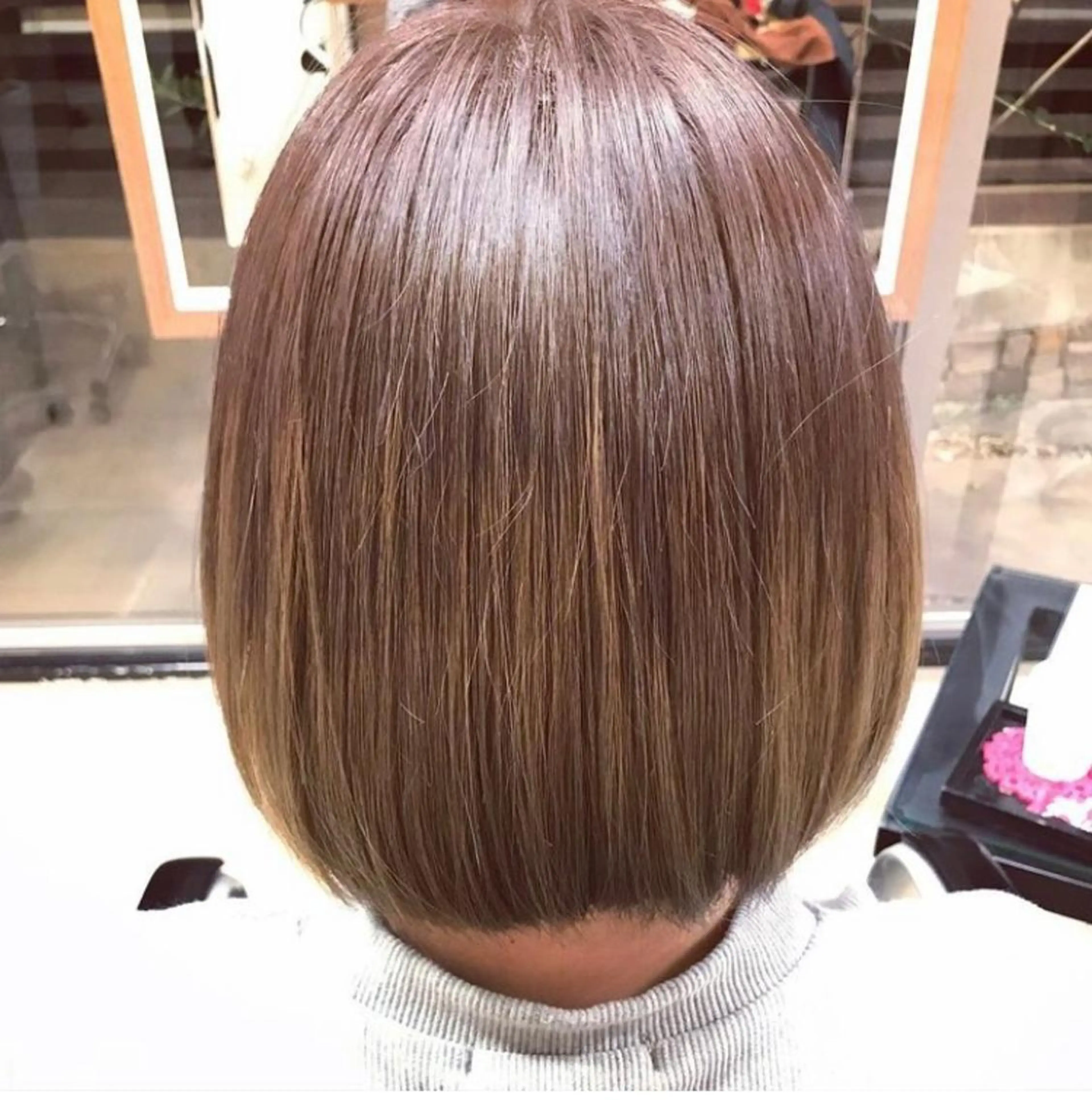 ショート カラー グラデーションカラー ボブ 河合 菜摘のヘアスタイル