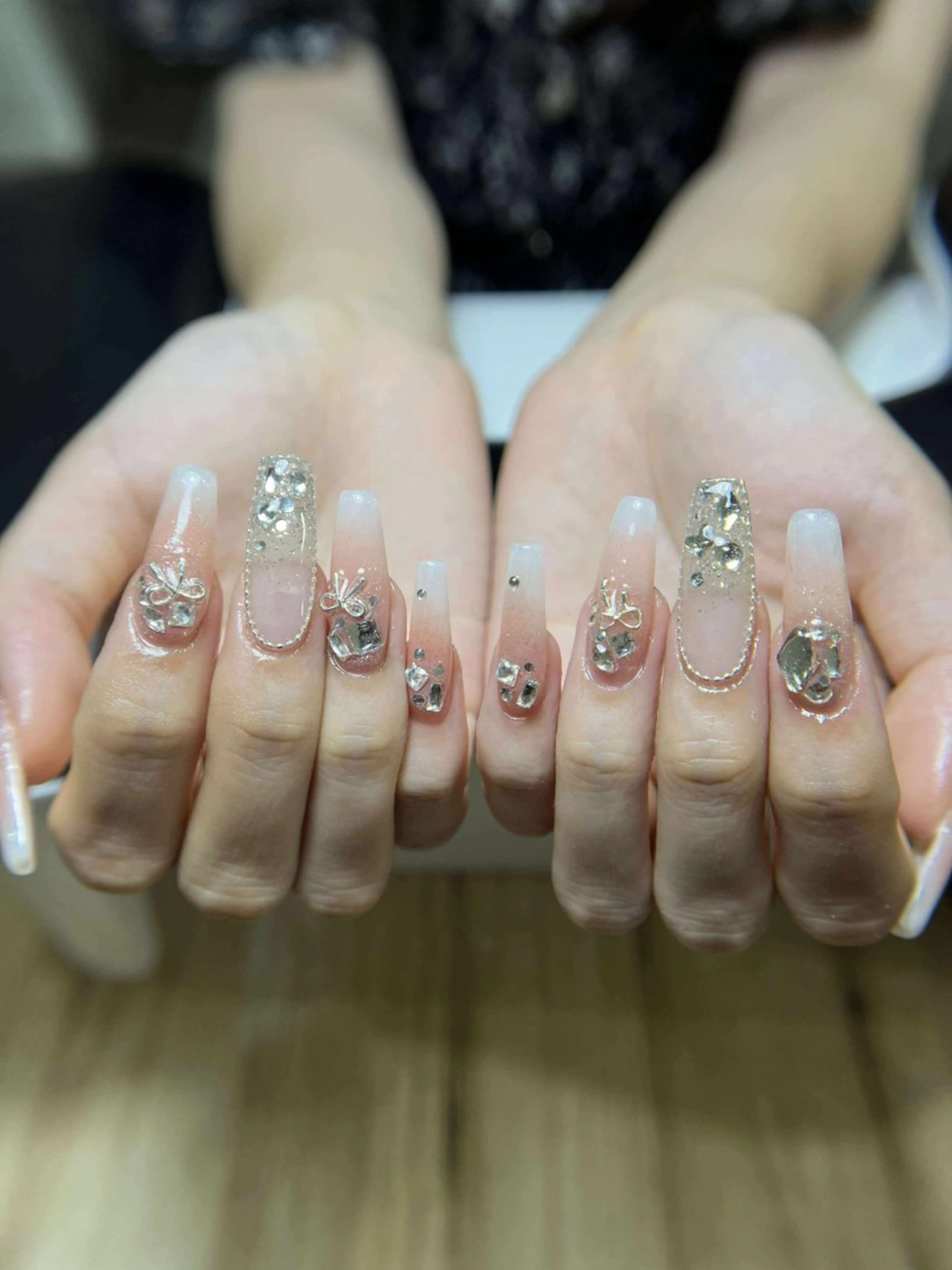 ネイル ハンドネイル MiuMiu Nailのネイルデザイン