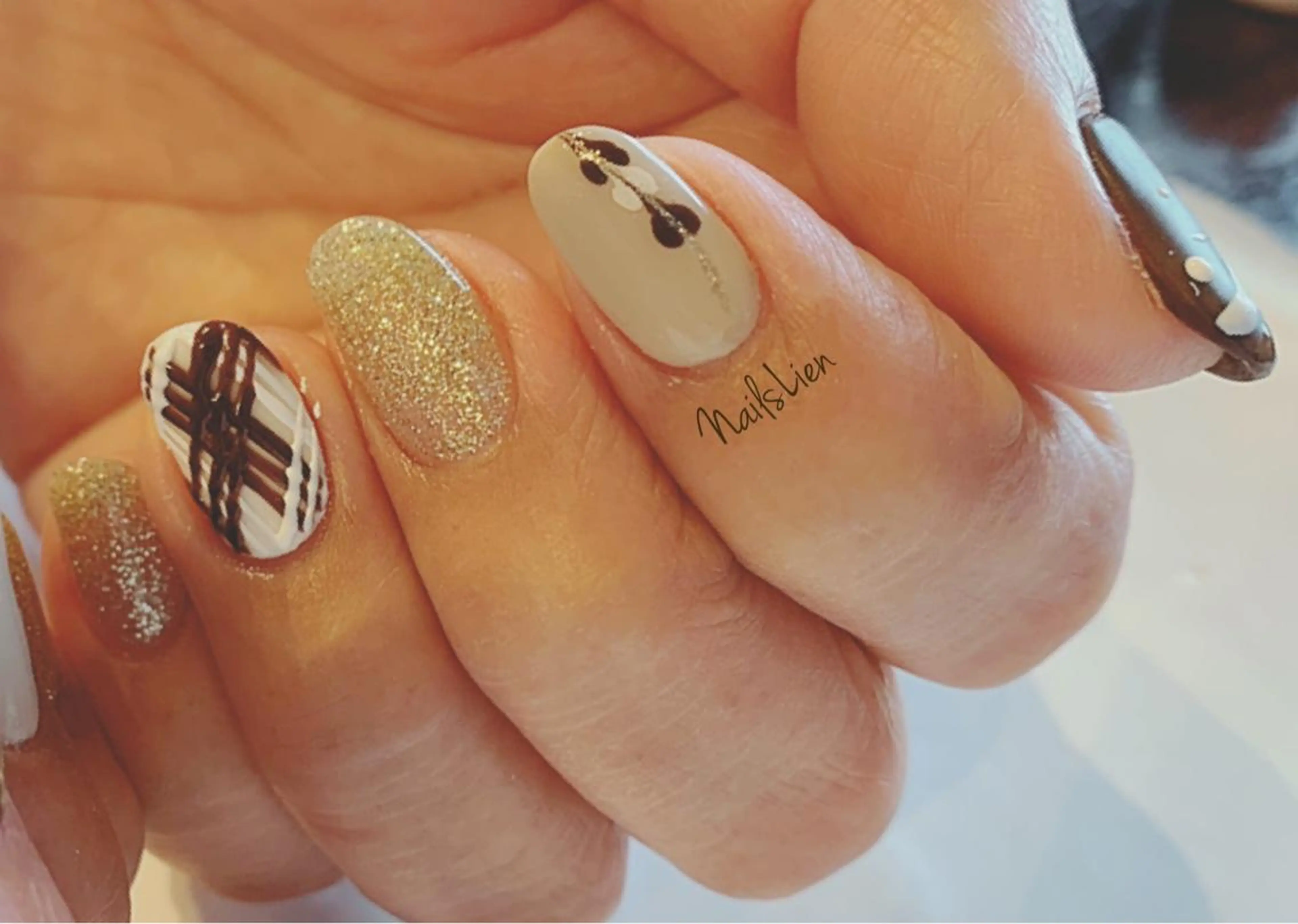 ネイル アートネイル マットネイル 冬ネイル 凛 リンのネイルデザイン