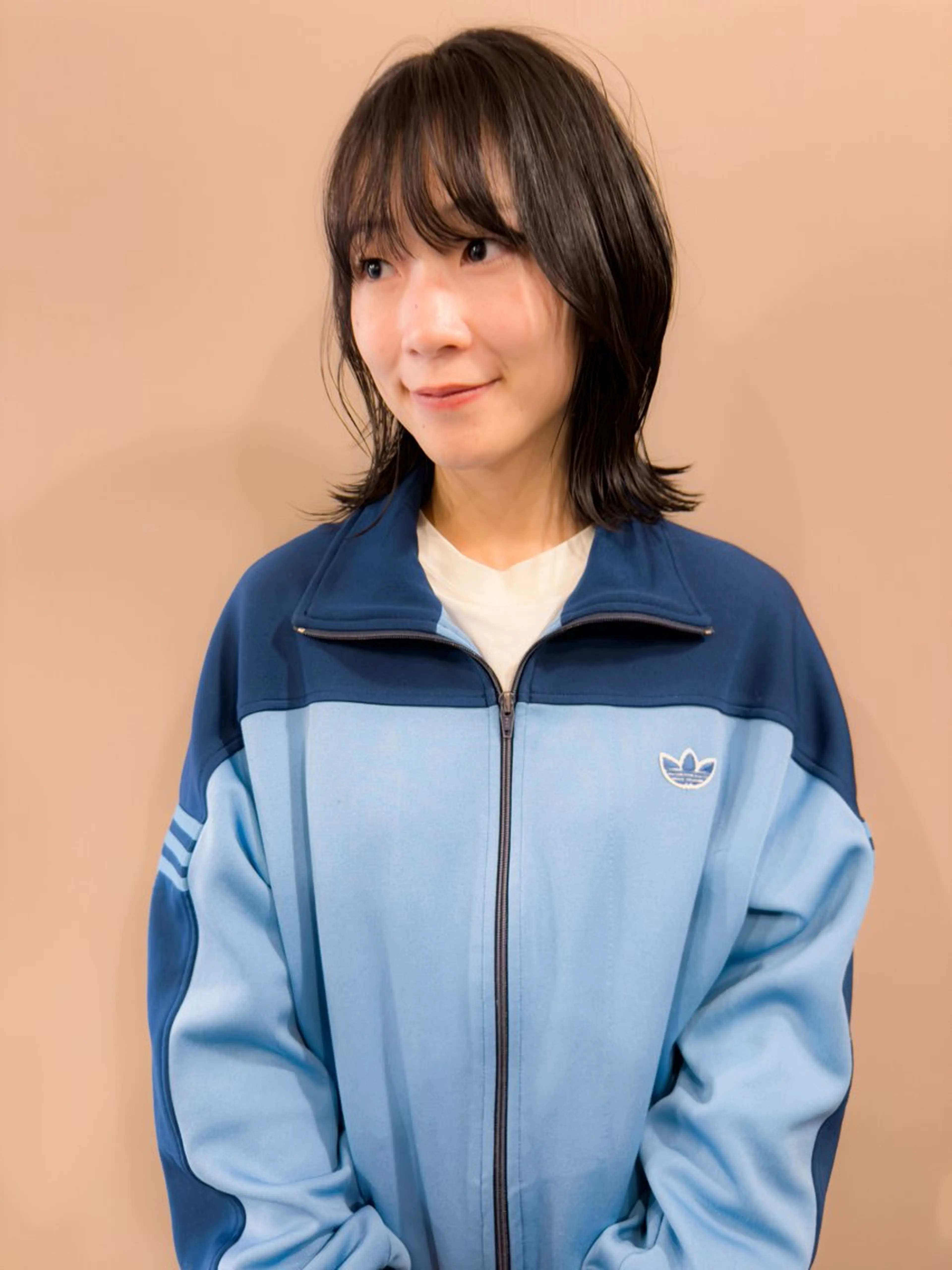 ミディアム カラー パーマ ヘアカラー トリートメント 艶髪ブリーチ 永井竜也のヘアスタイル