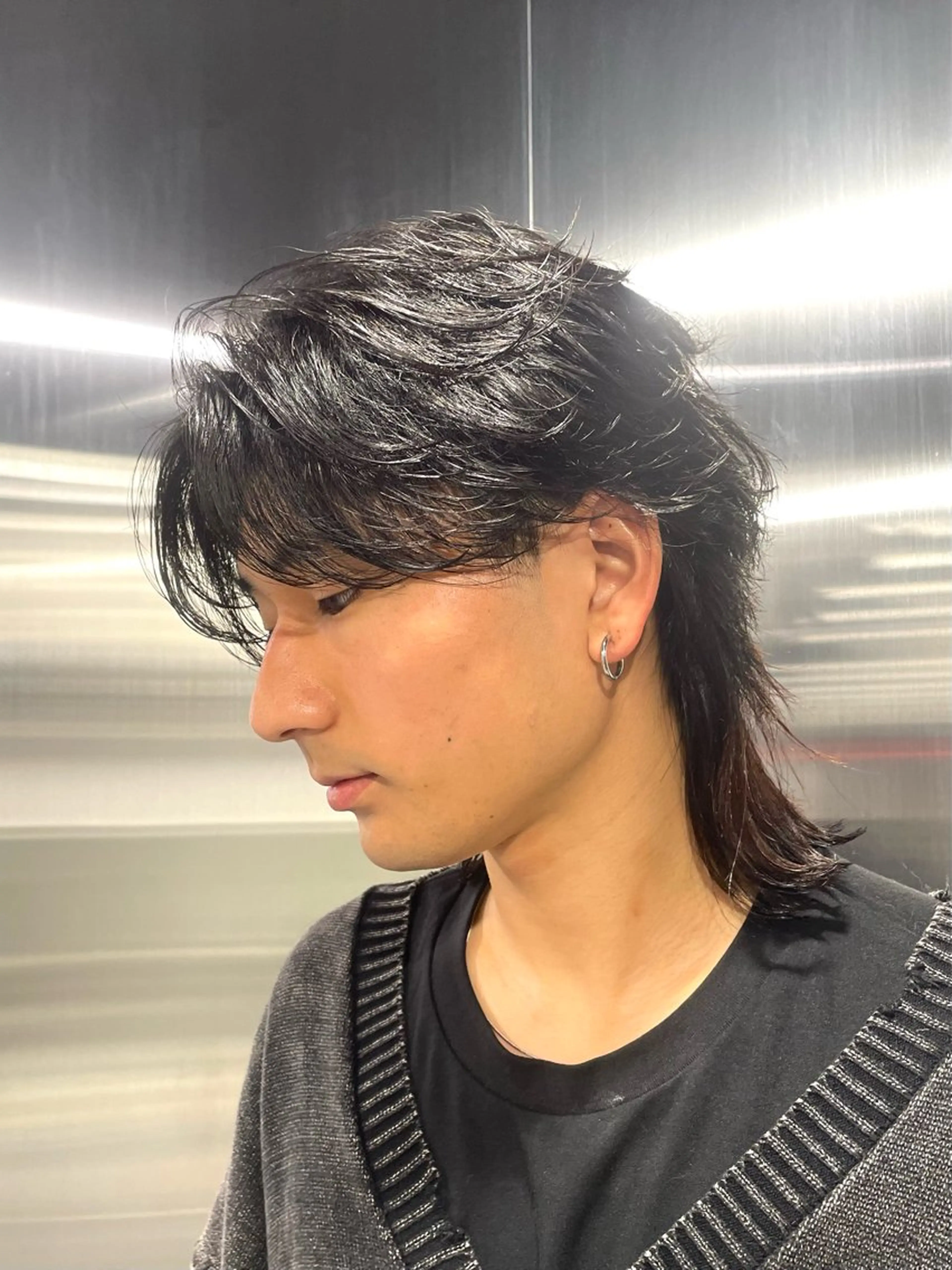 ショート メンズ センターパート フェザーパーマ カルマパーマ メンズパーマ カット カラーモデル⚡️ REONのヘアスタイル