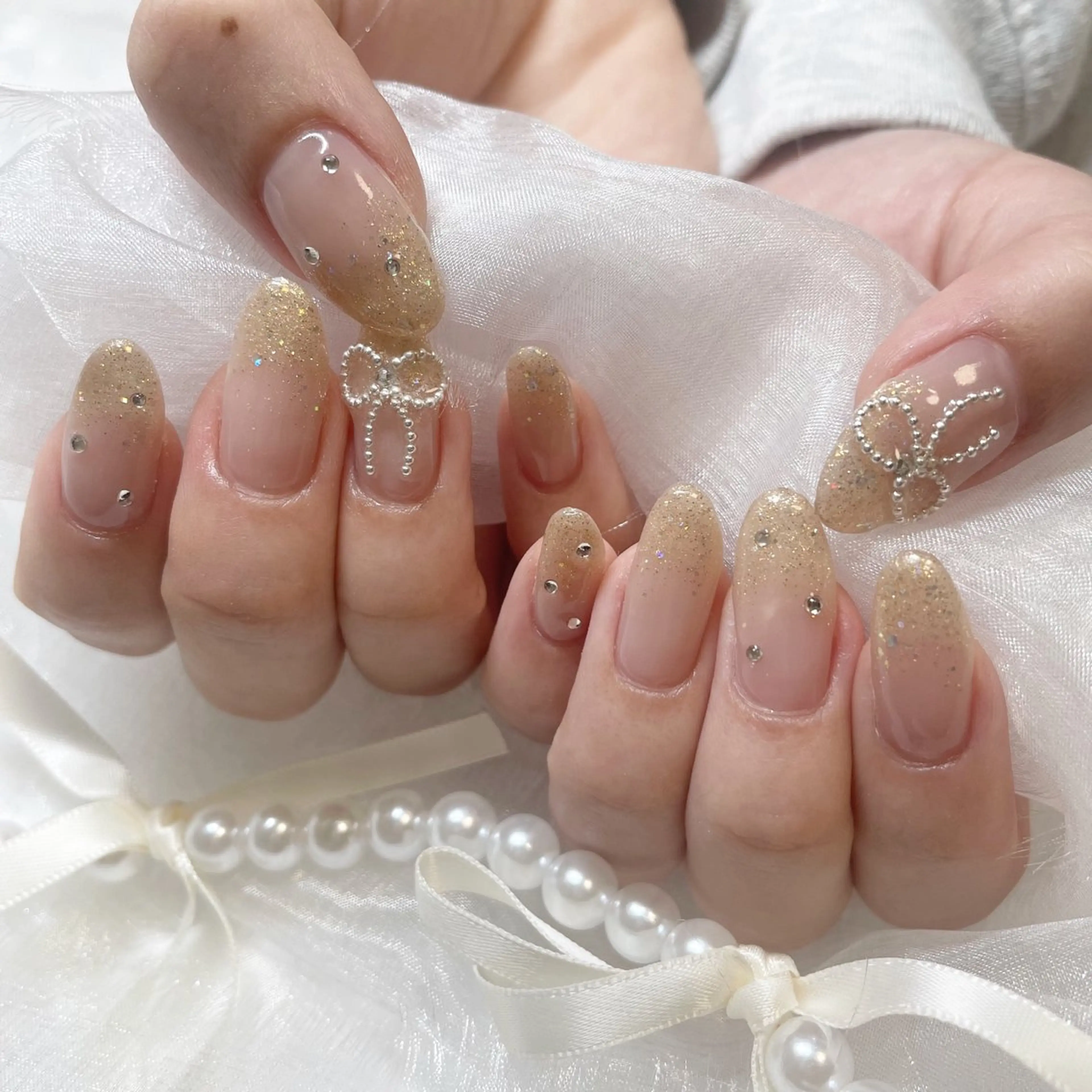 ネイル ジェルネイル 韓国ネイル 持ち込み ワンカラーネイル リボン ハンドネイル fiore nail 🦋のネイルデザイン