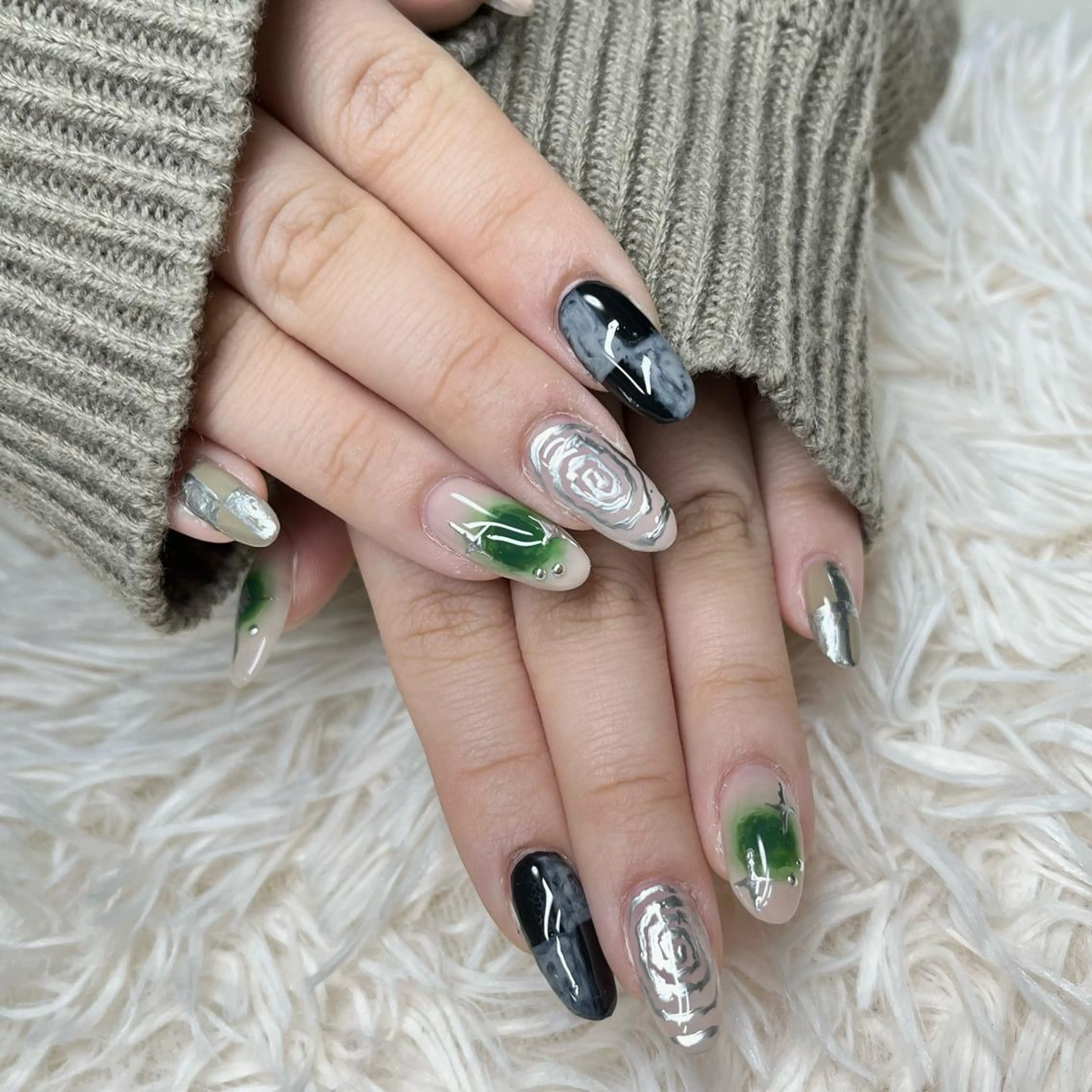 ネイル アートネイル クリアネイル フレンチネイル ジェルネイル ガラスフレンチ 🐕🦺Yappy 💗A-tanのネイルデザイン