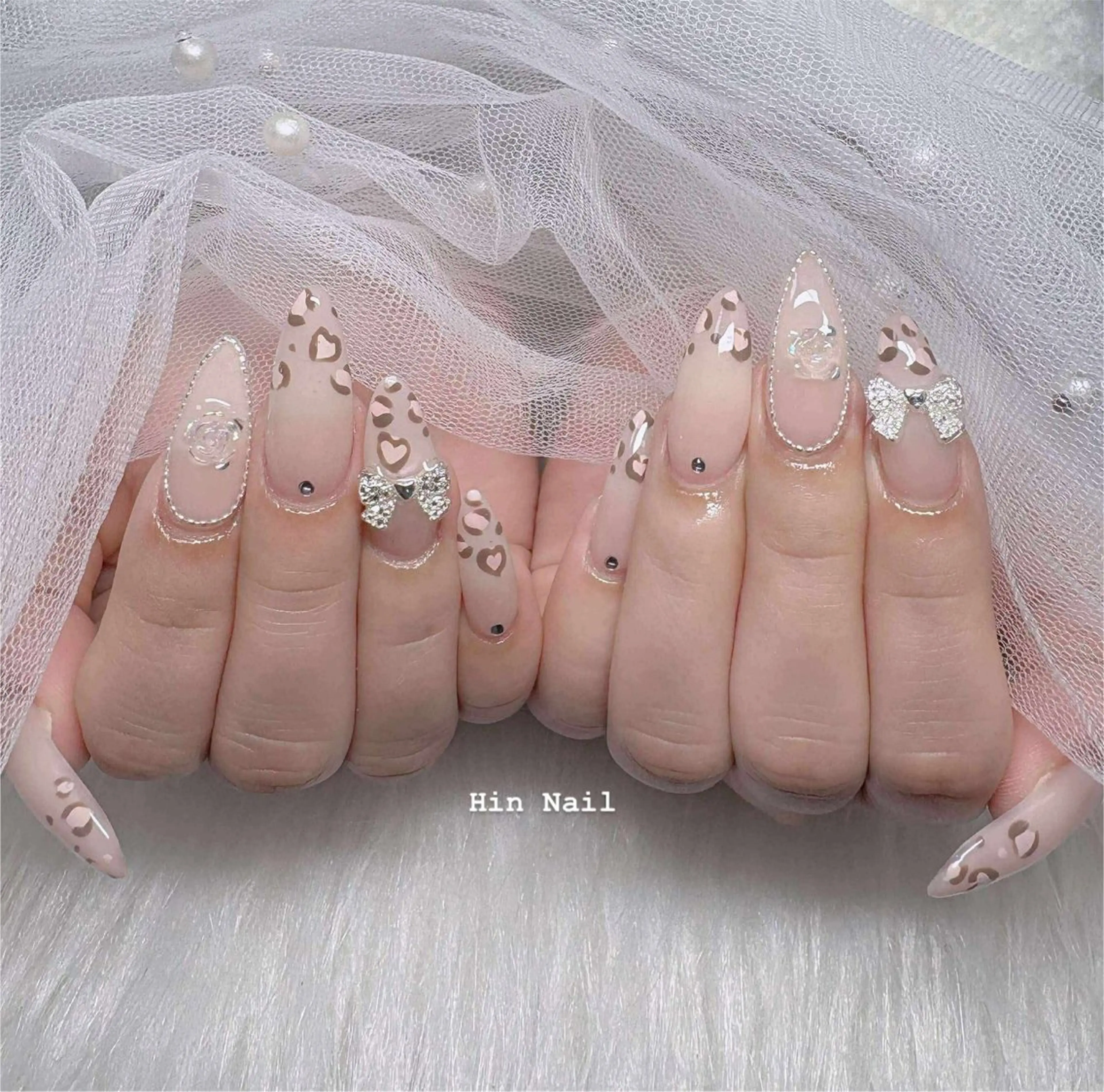 ネイル ハンドネイル Hin  Nail所属・Hin Nail Salonのネイルデザイン