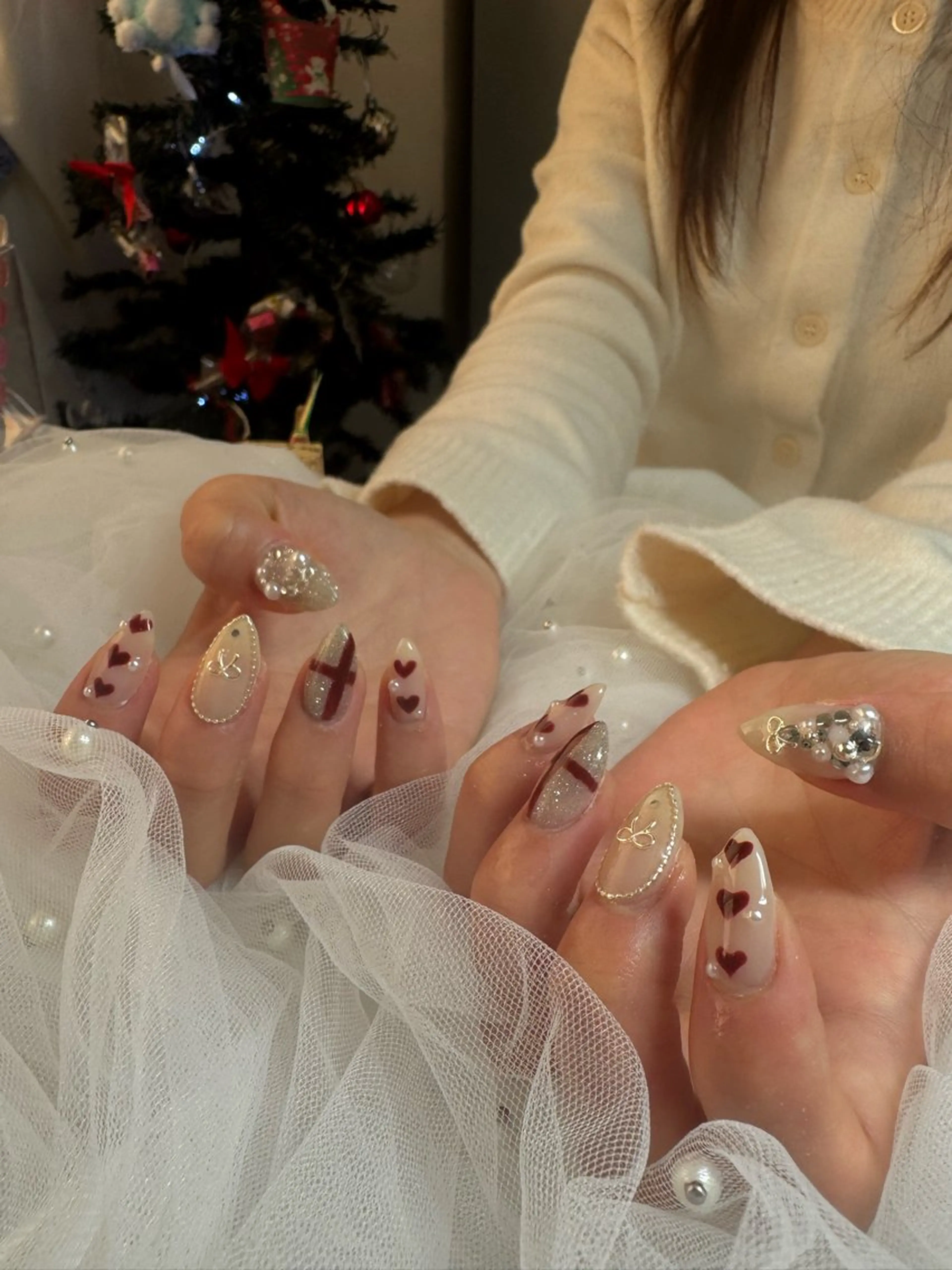 ネイル ハンドネイル estrela 🍑のネイルデザイン