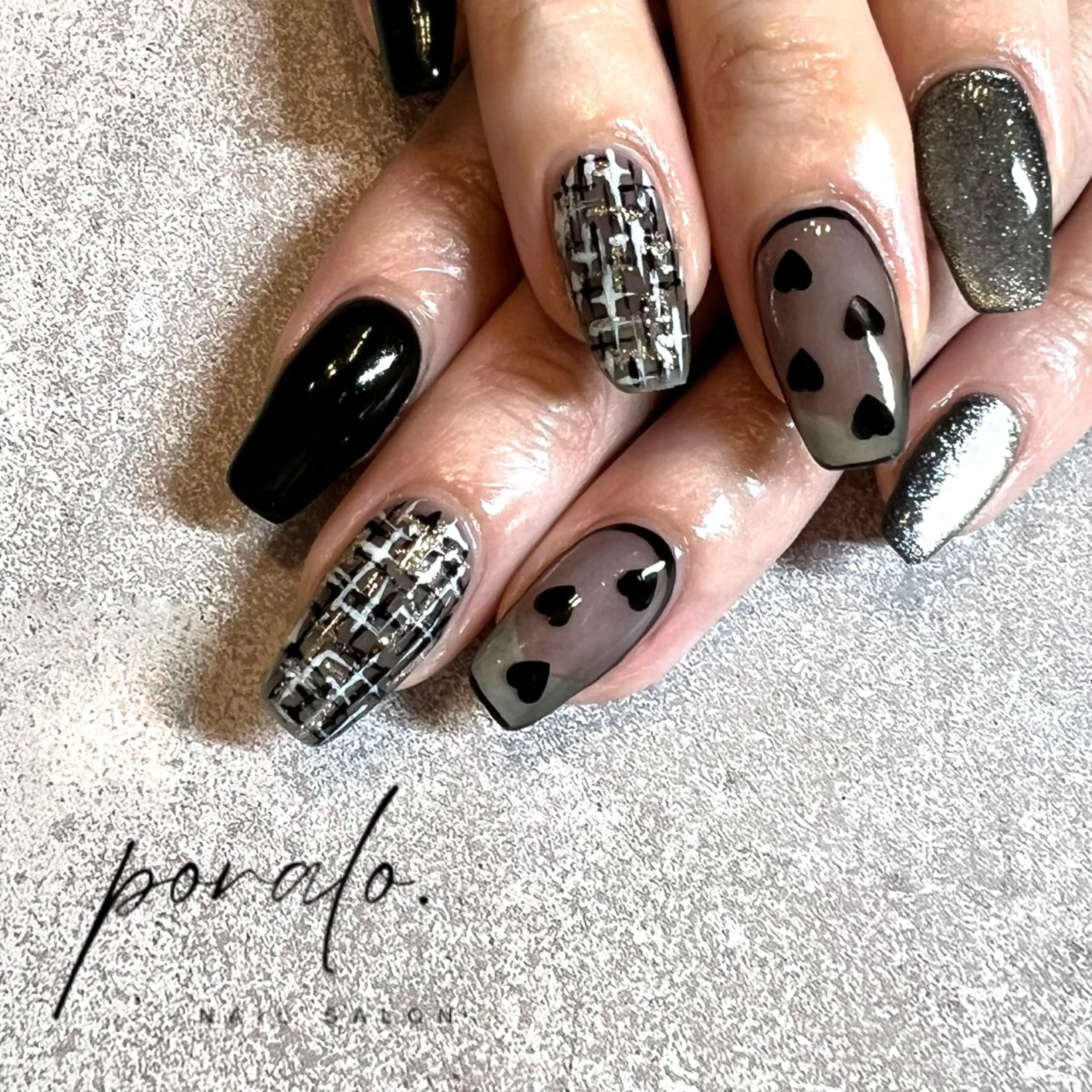 セミロング ハンドネイル nail salon poraloのネイルデザイン