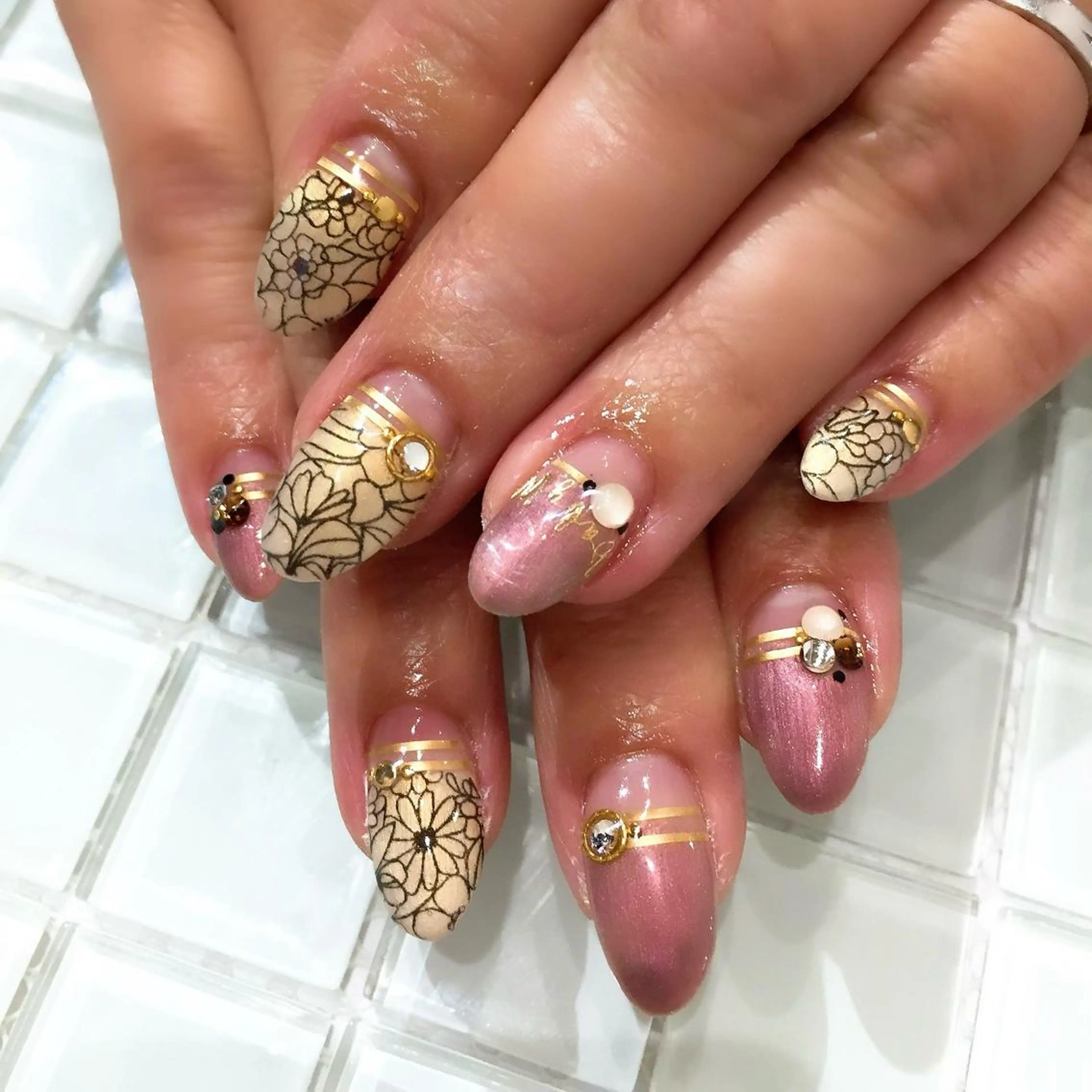 ネイル ESPERANZA NAIL所属・SASAKI NOZOMIのネイルデザイン