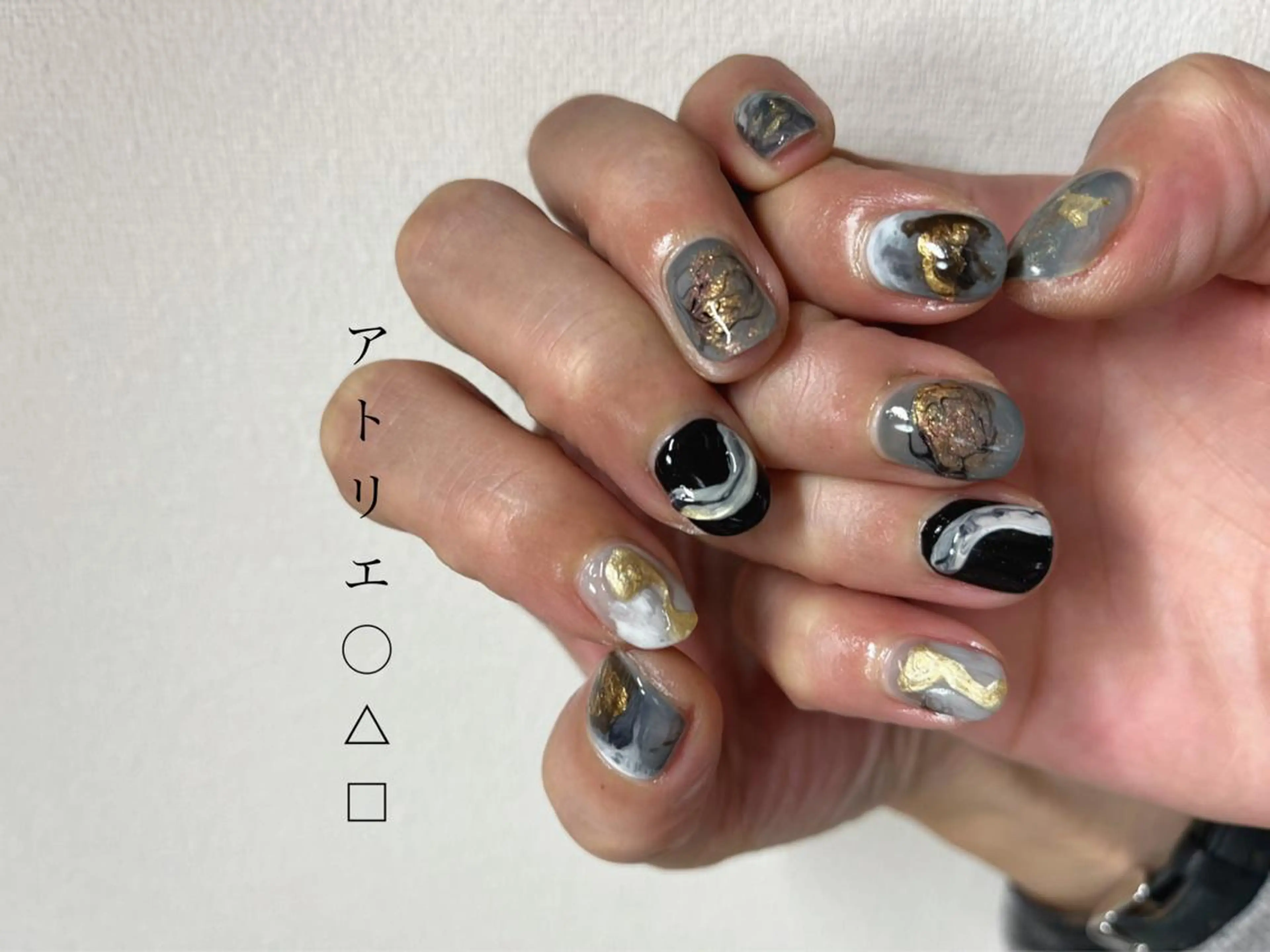 ネイル ニュアンスネイル ハンドネイル アトリエ ○△□のネイルデザイン