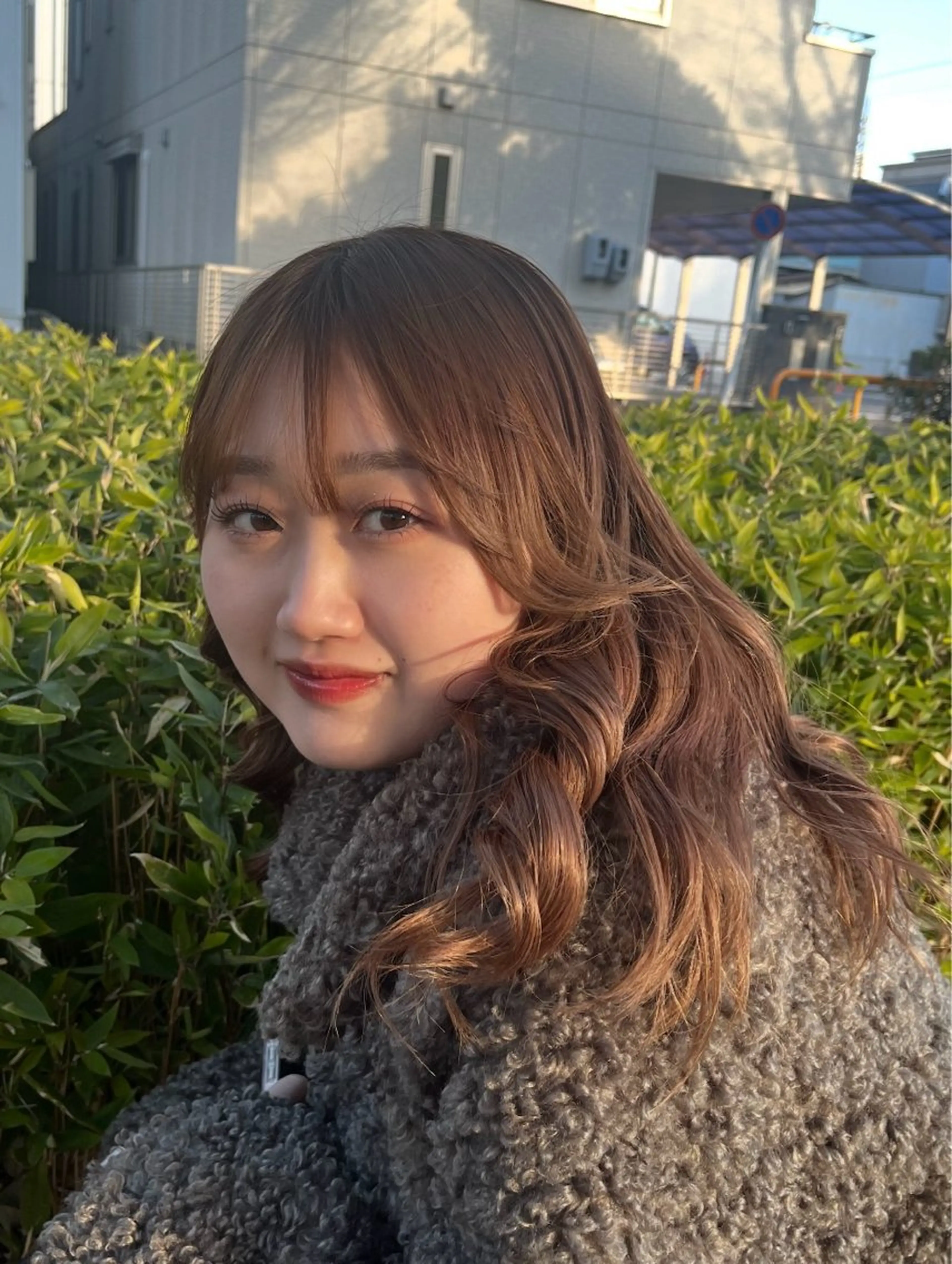 ロング カラー SHUN/ブリーチ ·透明感カラーのヘアスタイル