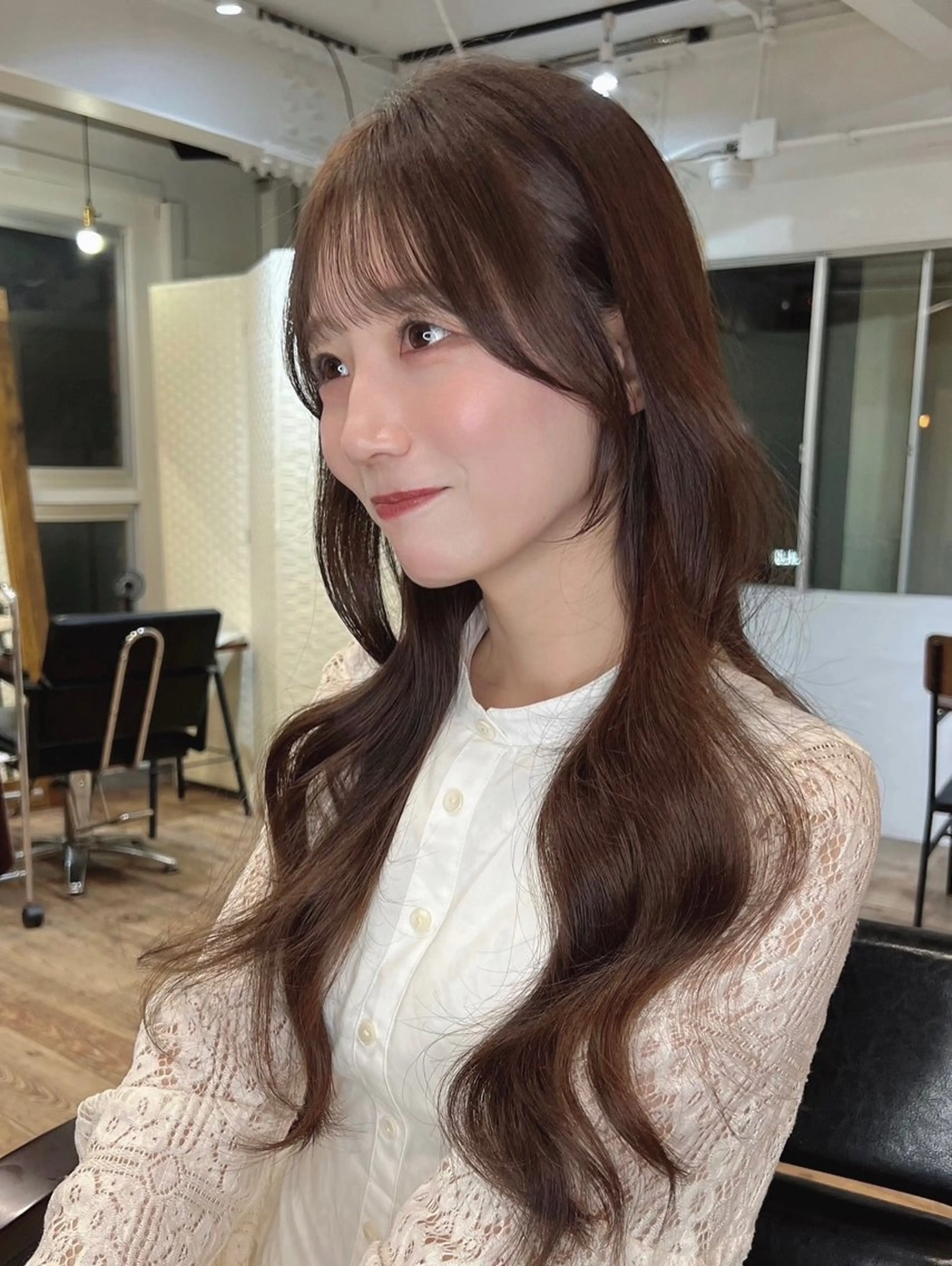 ロング YUI / LbyHOMEのヘアスタイル