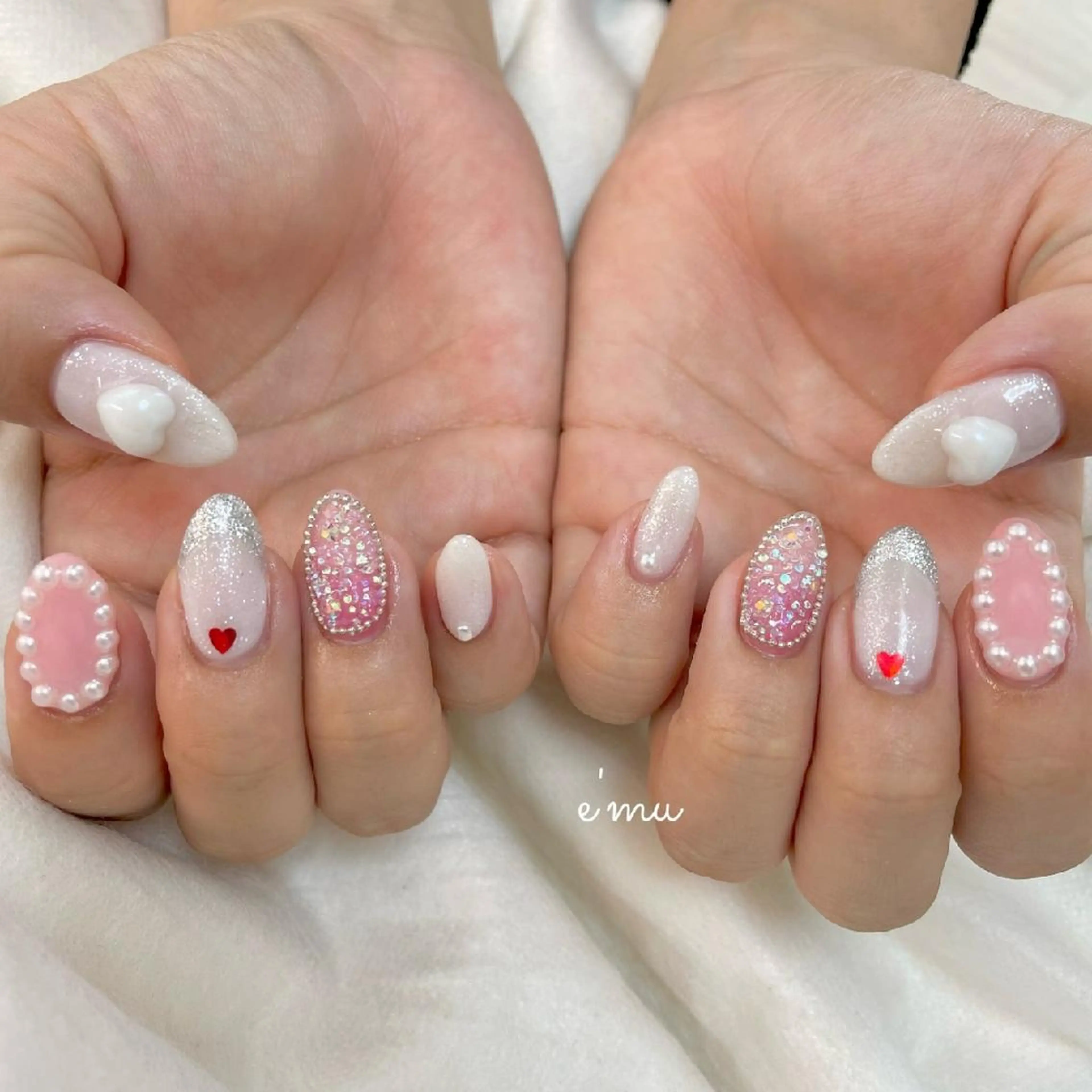 ネイル ガーリー ハート ピンク 春ネイル nail salon e'mu💐のネイルデザイン